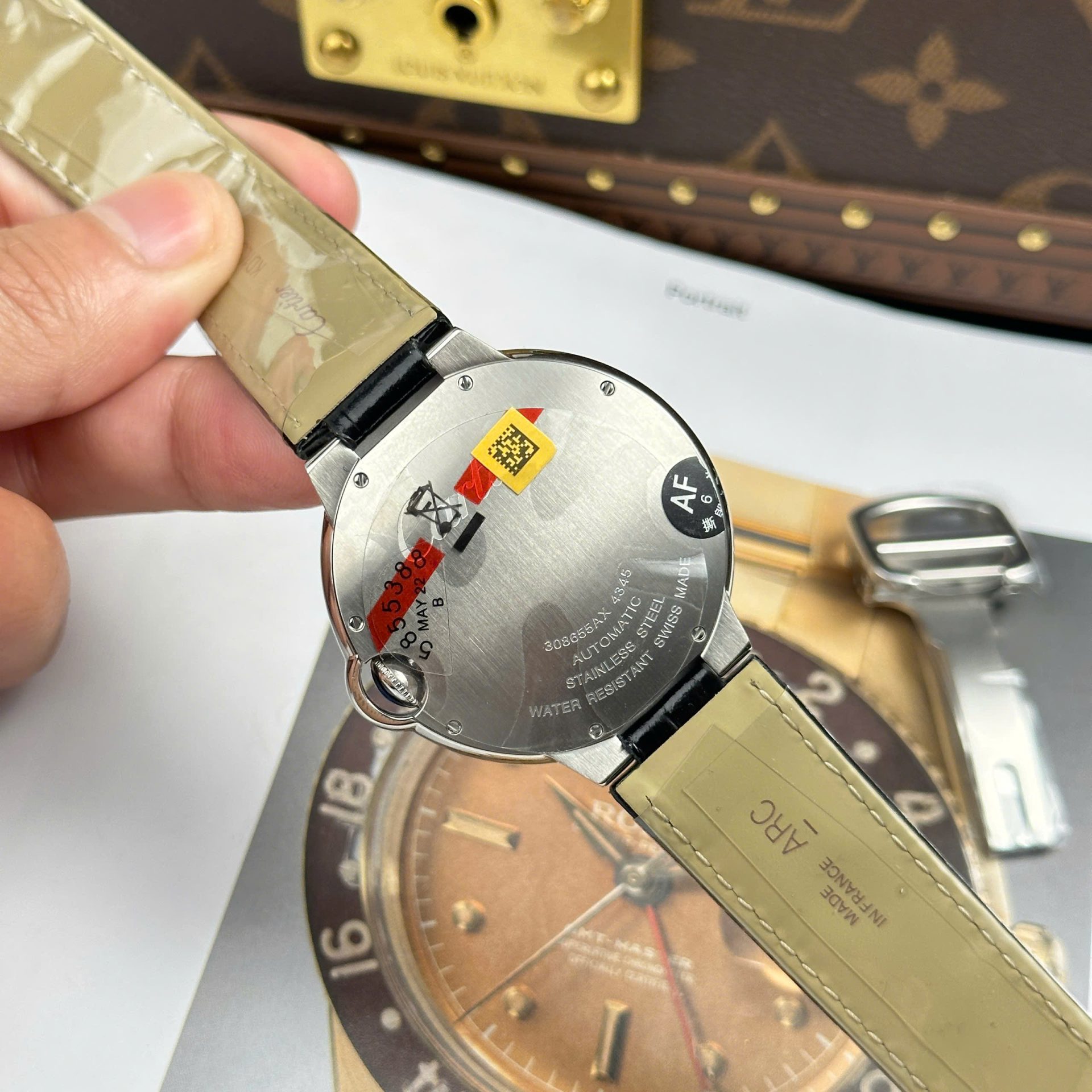 Cartier Ballon Bleu Replica 11 Watch White Dial Leather Strap AF Factory 40mm