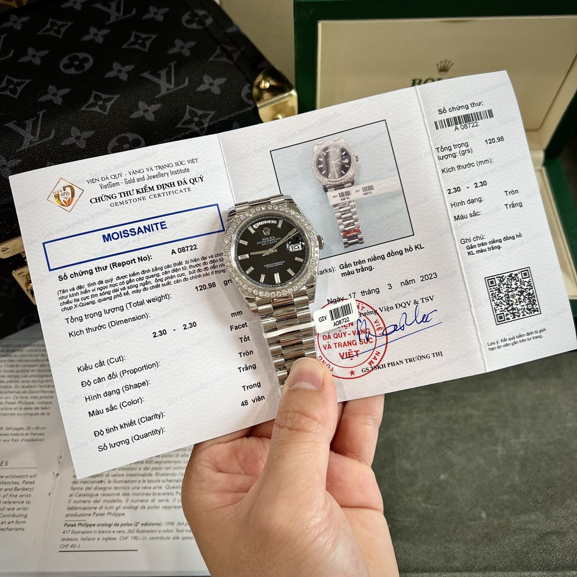 Rolex Day-Date Replica Watch Black Dial Custom Moissanite Diamonds 40mm