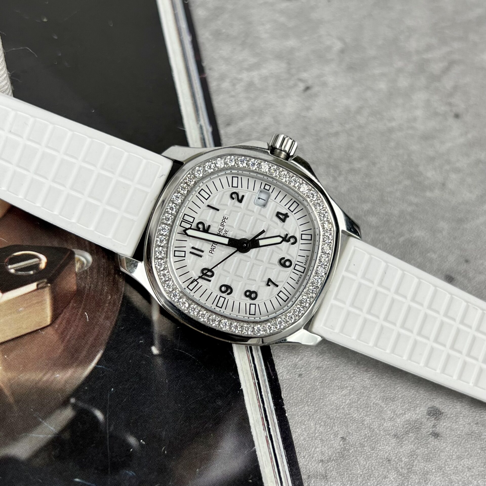 Patek Philippe Aquanaut 5067A Replica Watch With Moissanite Diamond 35.6mm