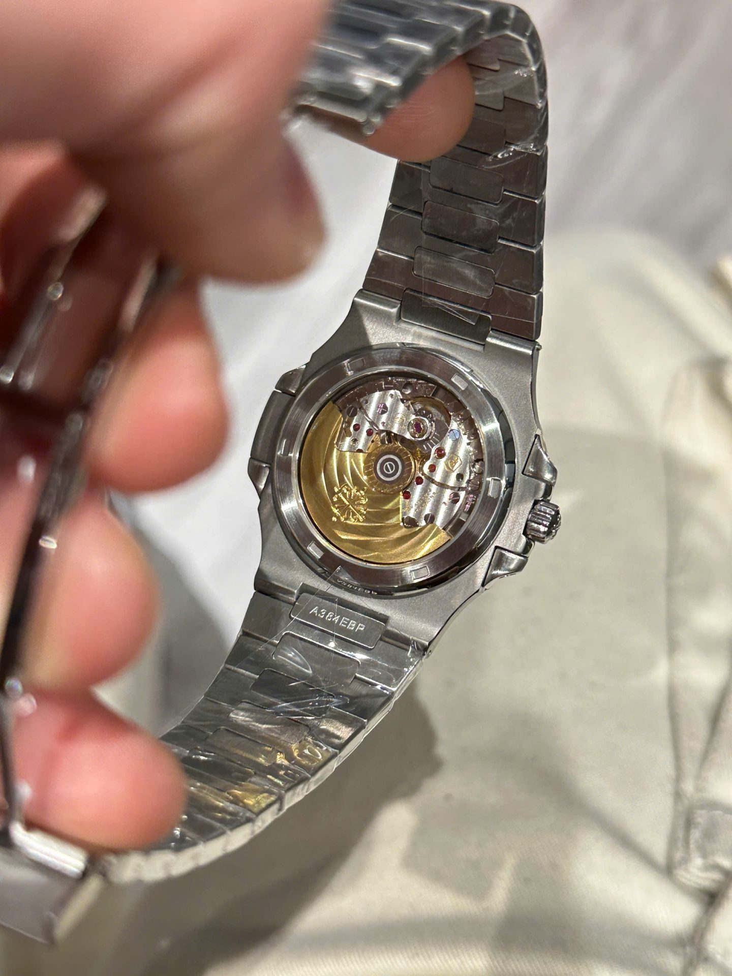Patek Philippe Nautilus 5711 Replica 11 Watch Bezel Ruby Red 40mm