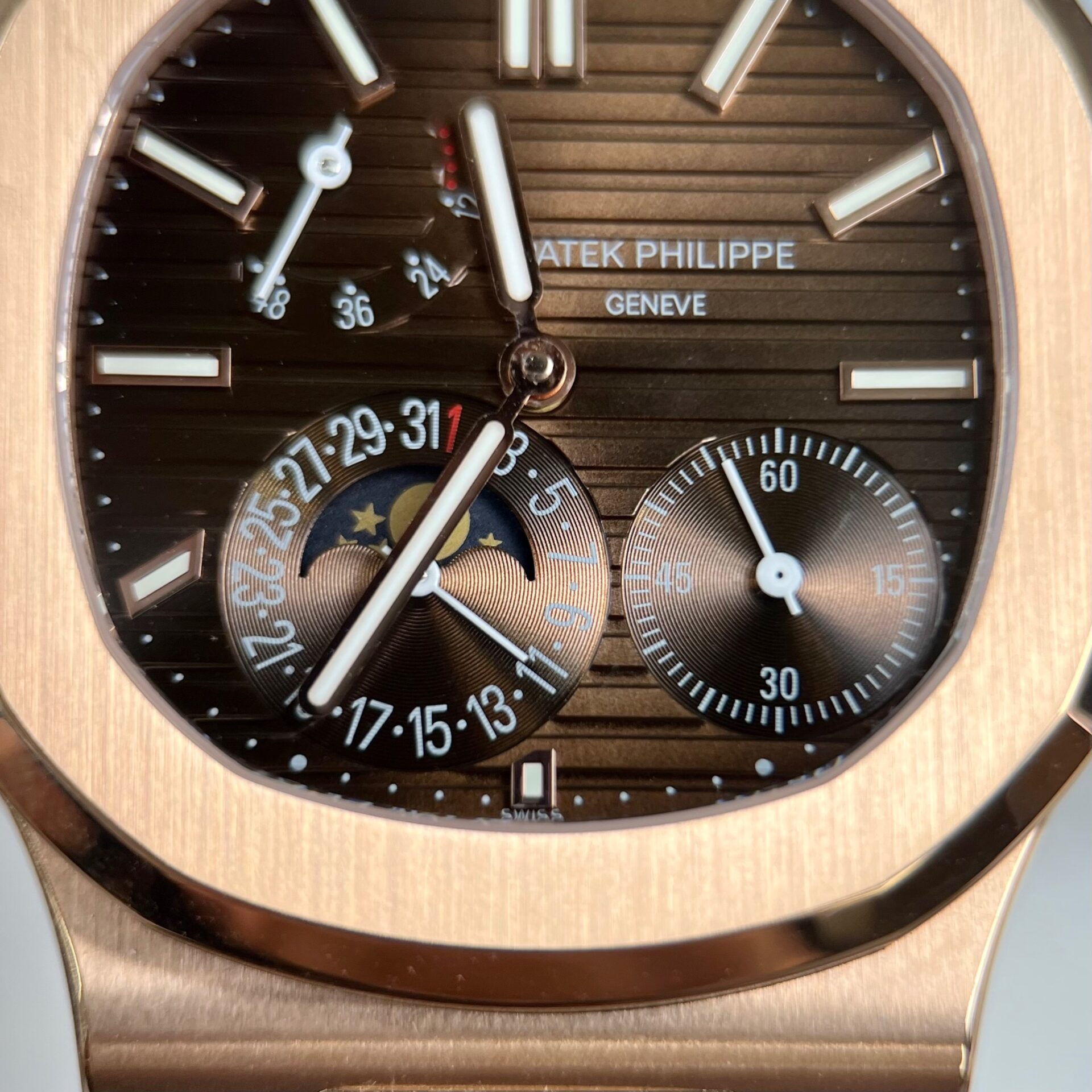 Patek Philippe Replica Watch Nautilus 5712R Chocolate Dial Gold Wrapped 40mm