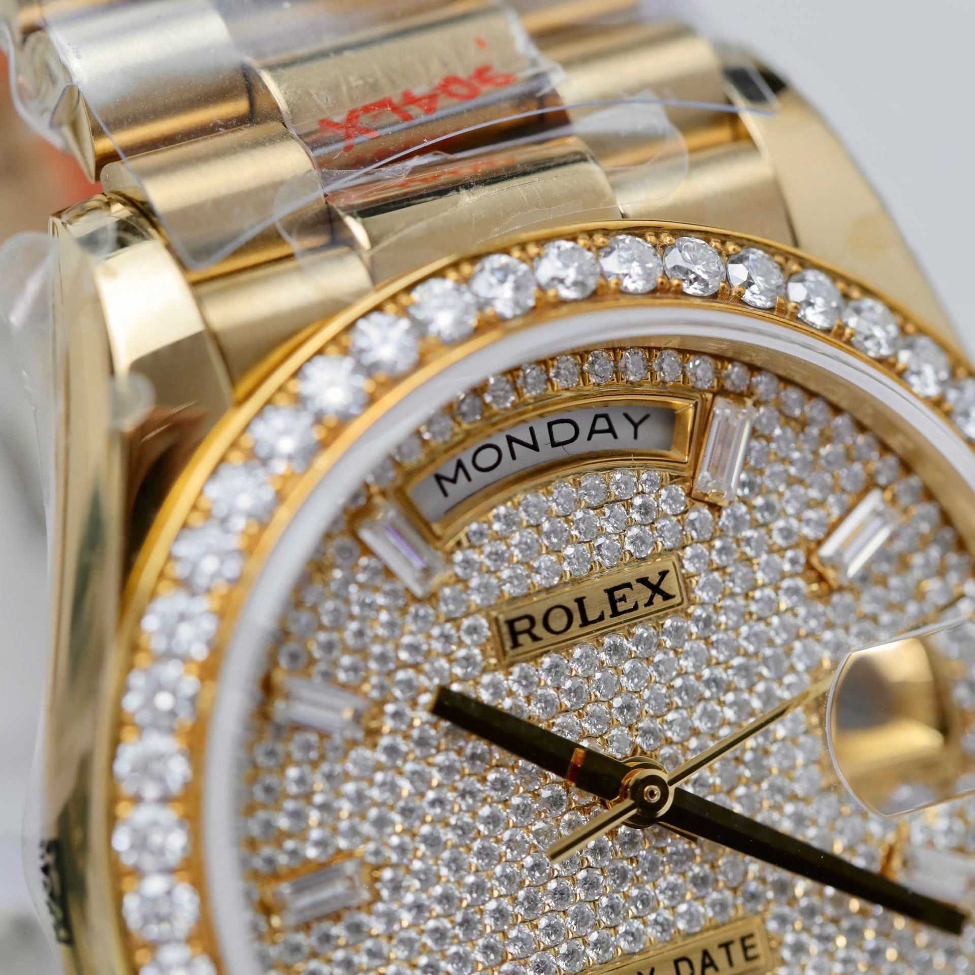 Rolex Day-Date Best Copies Watch 18K Gold Wrapped + Moissanite Diamonds Weight 159Gram QF 36mm