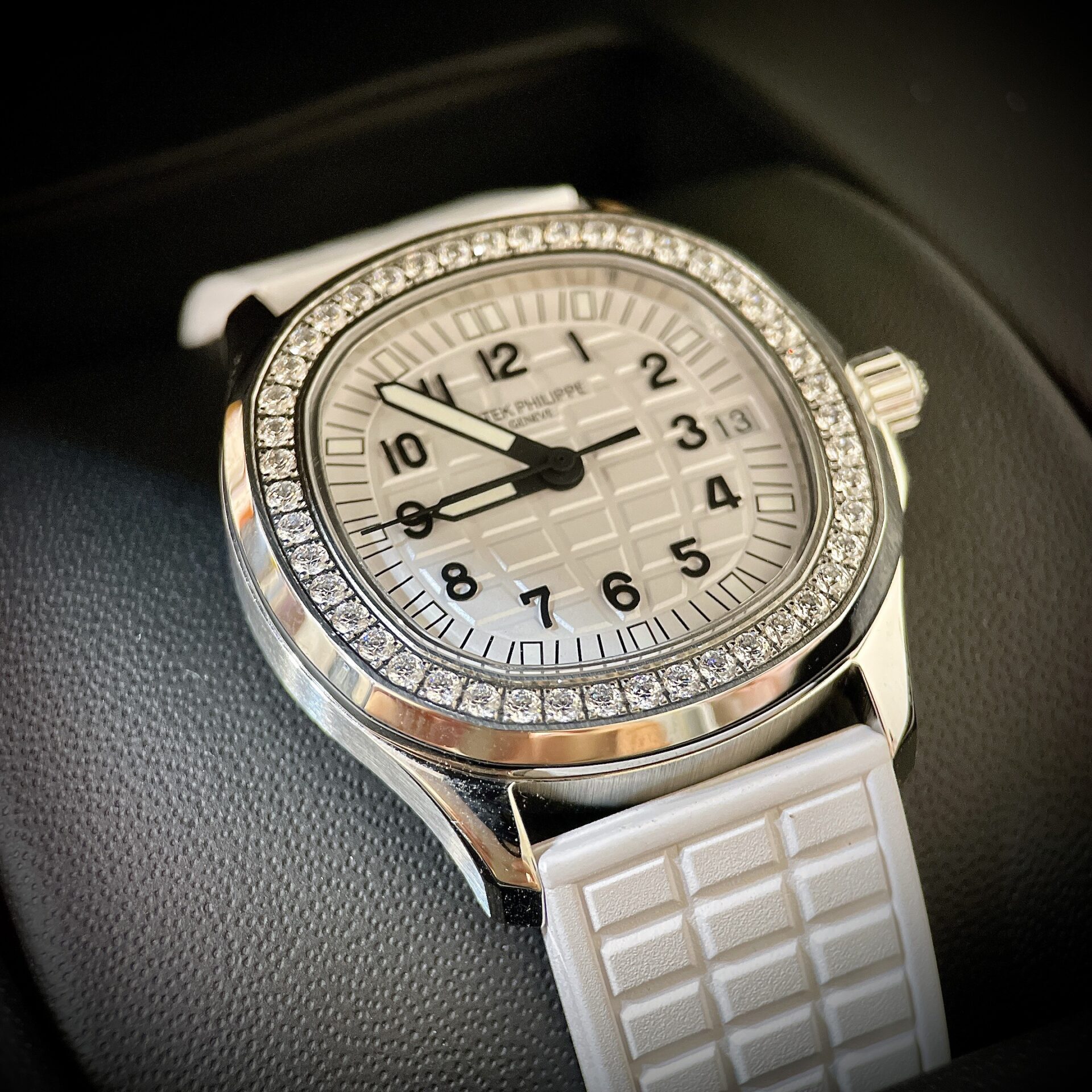 Patek Philippe Aquanaut 5067G Replica 1:1 Watch PP Factory 35.6mm