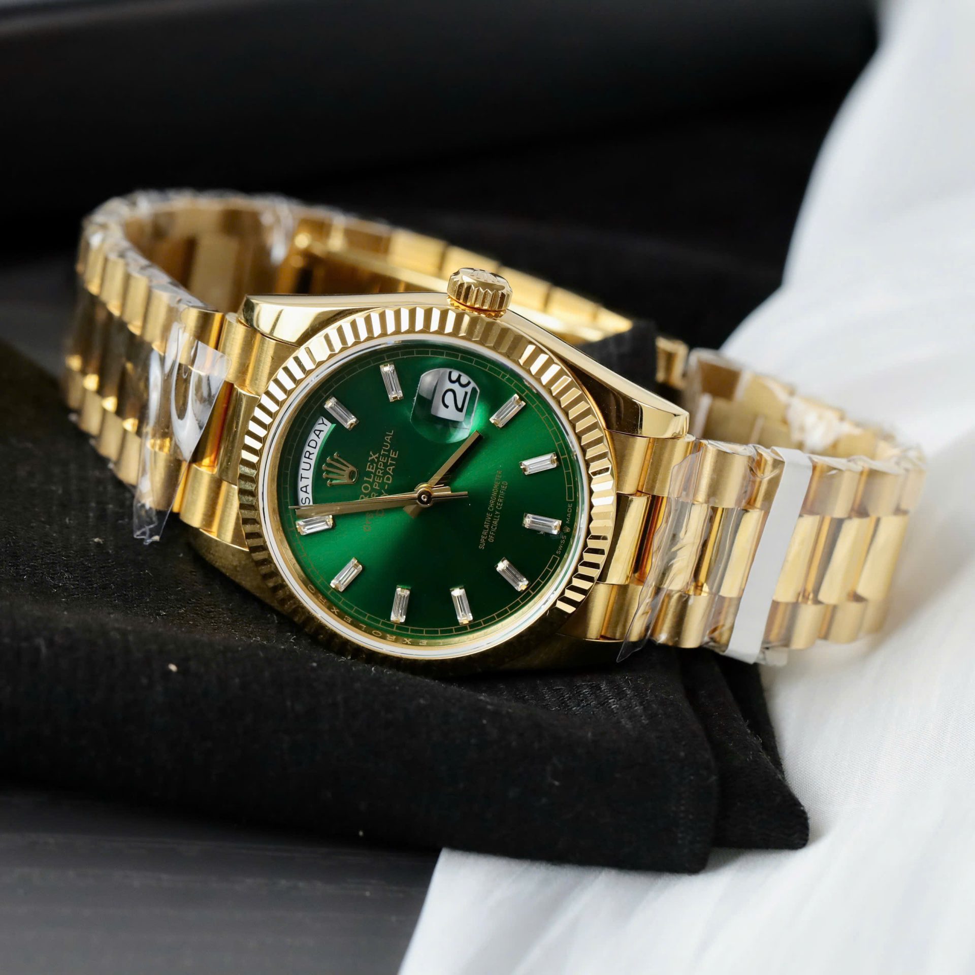 Rolex Day-Date Dial Green Copies Watch Weight 160gram Custom Gold Wrapped 36mm