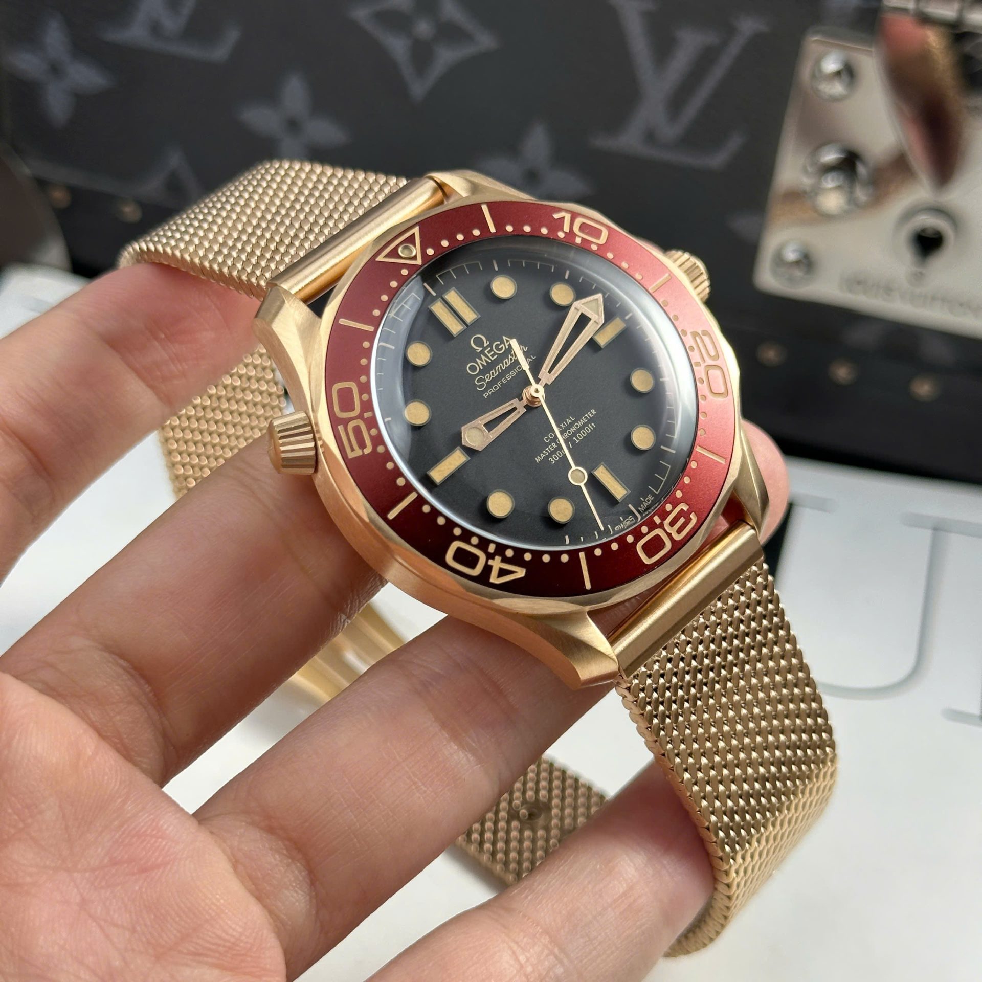 Omega Best Replica Watch Seamaster Diver 300M Bronze Gold VS Factory 42mm