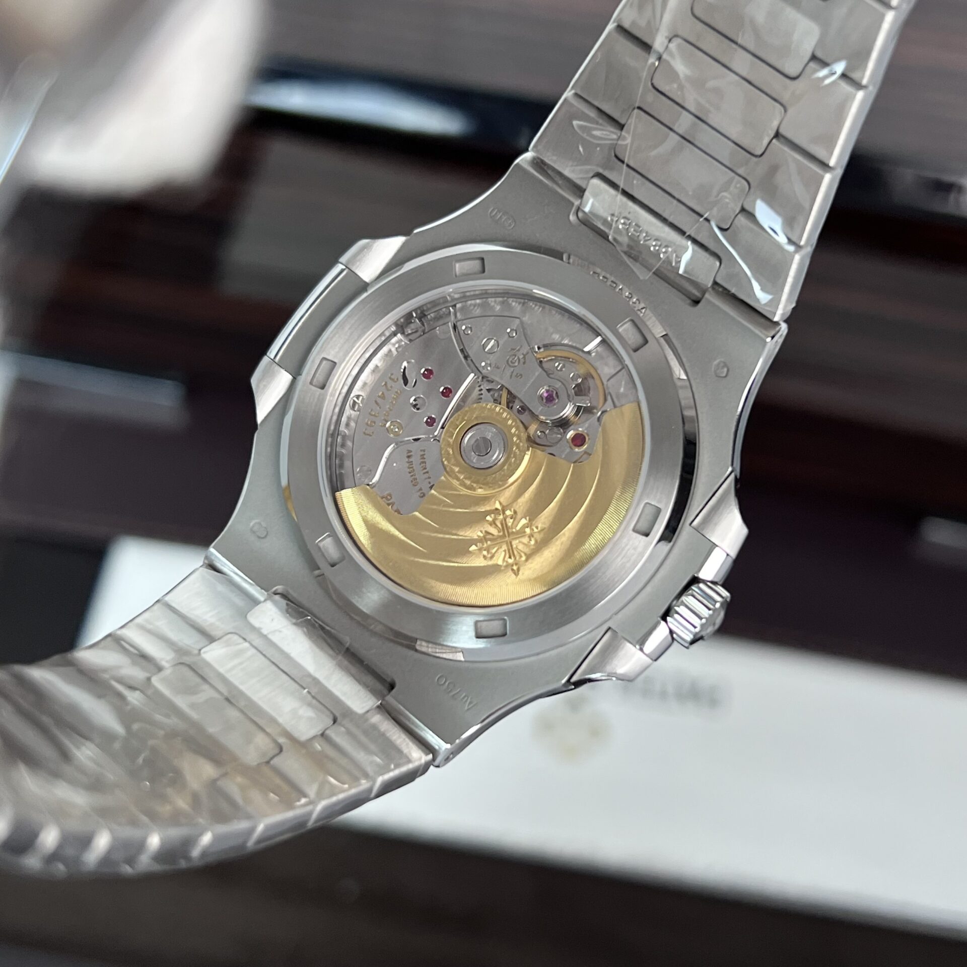 Patek Philippe Nautilus 5723 Replica 1:1 Watch Blue Dial Diamond 40mm