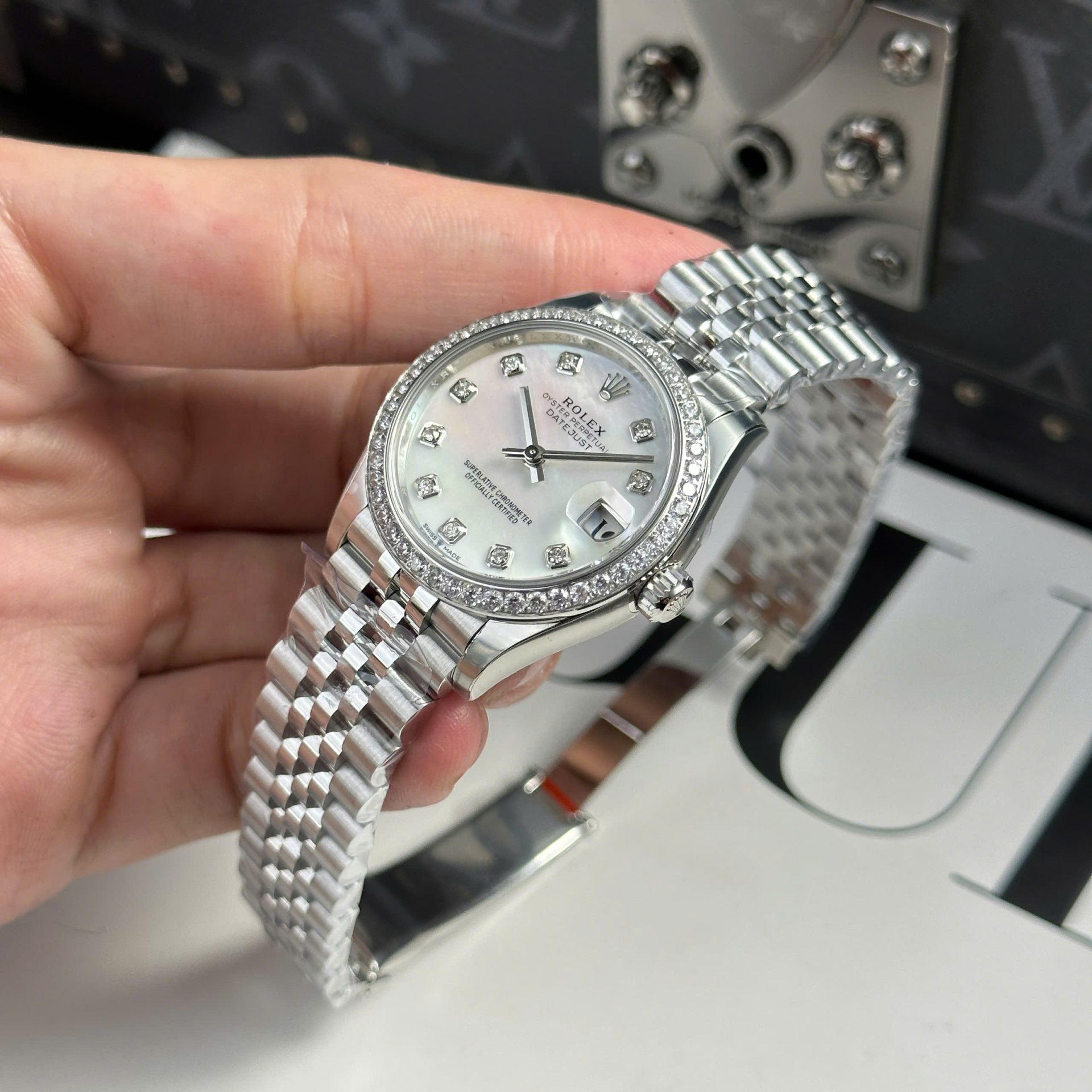 Rolex DateJust Fake Watch Women Dial MOP Bezel Diamonds CZ THB Factory 31mm