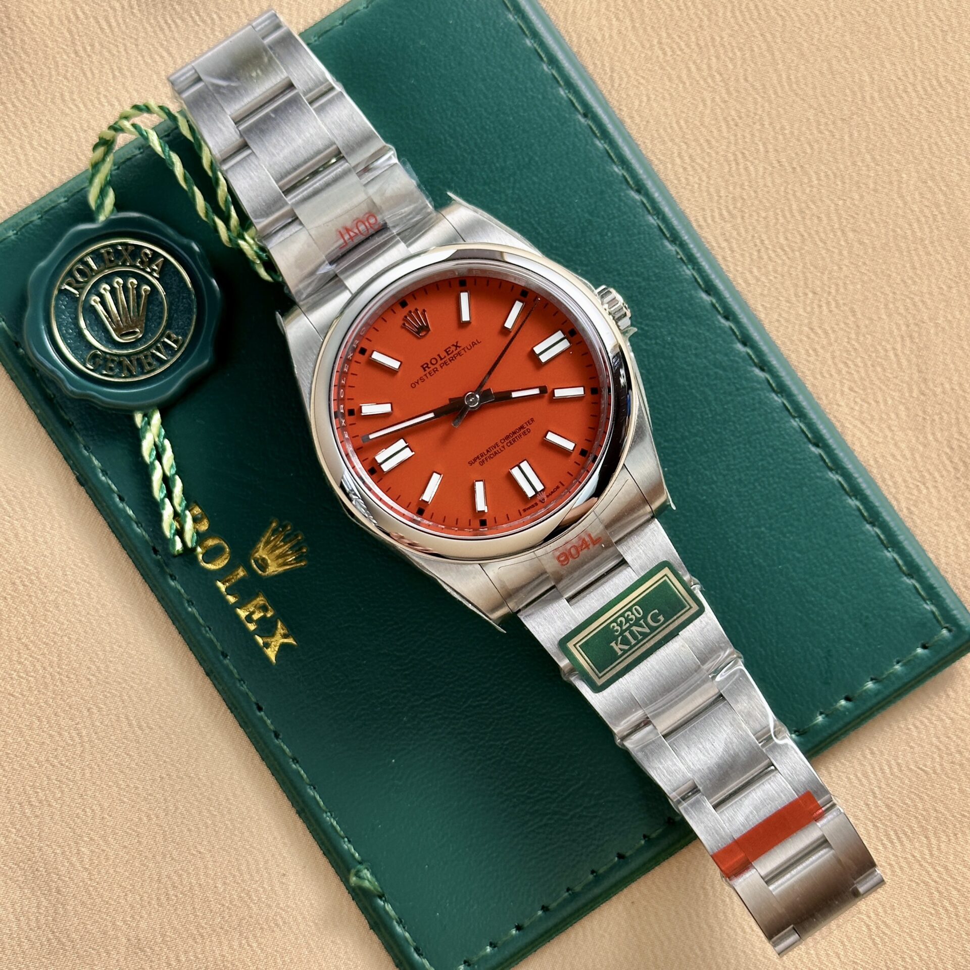 Rolex Oyster Perpetual 124300 Red Dial Oyster Strap King Factory 41mm