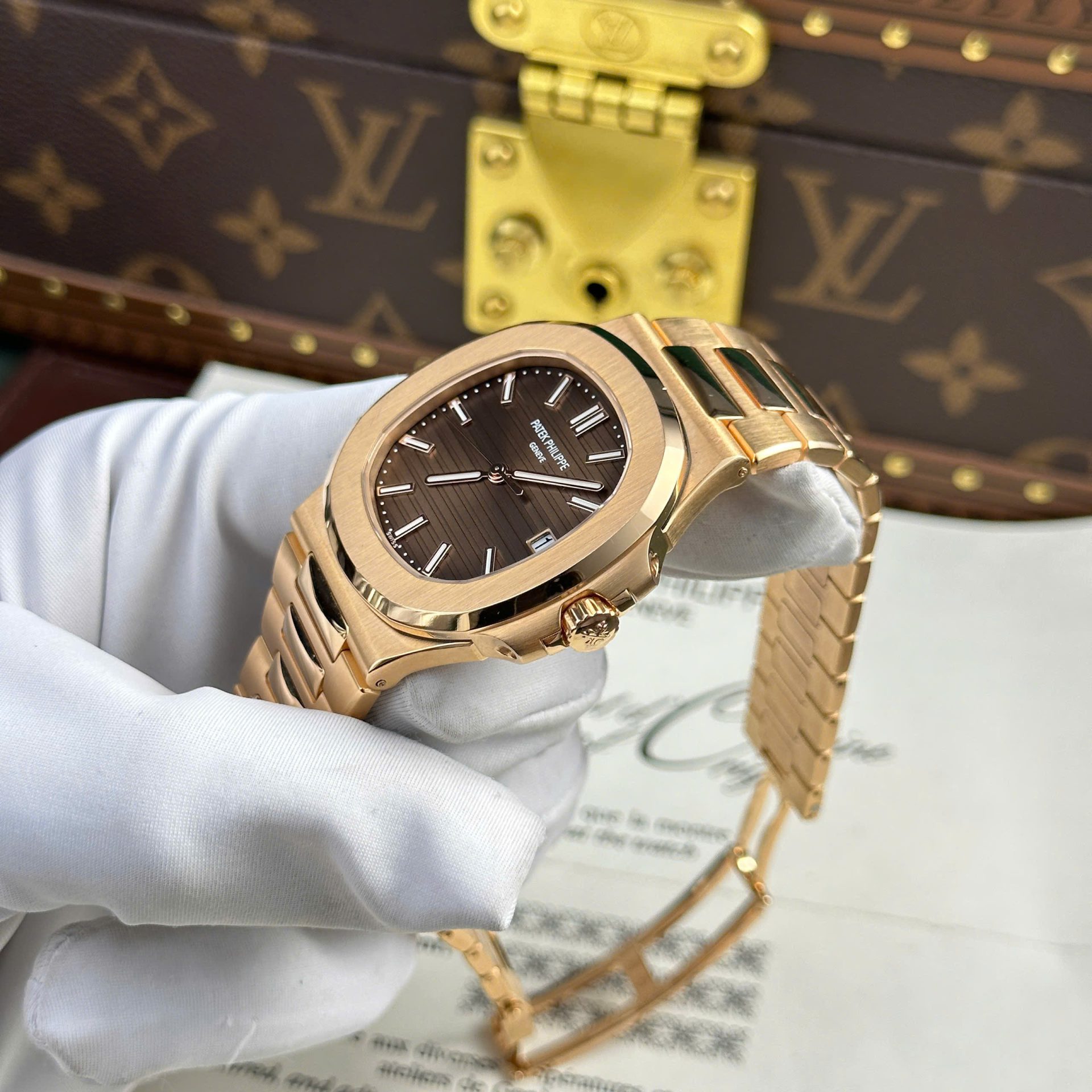 Patek Philippe Nautilus 5711 Refined Max Option 18K Gold Wrapped Chocolate Dial 40mm