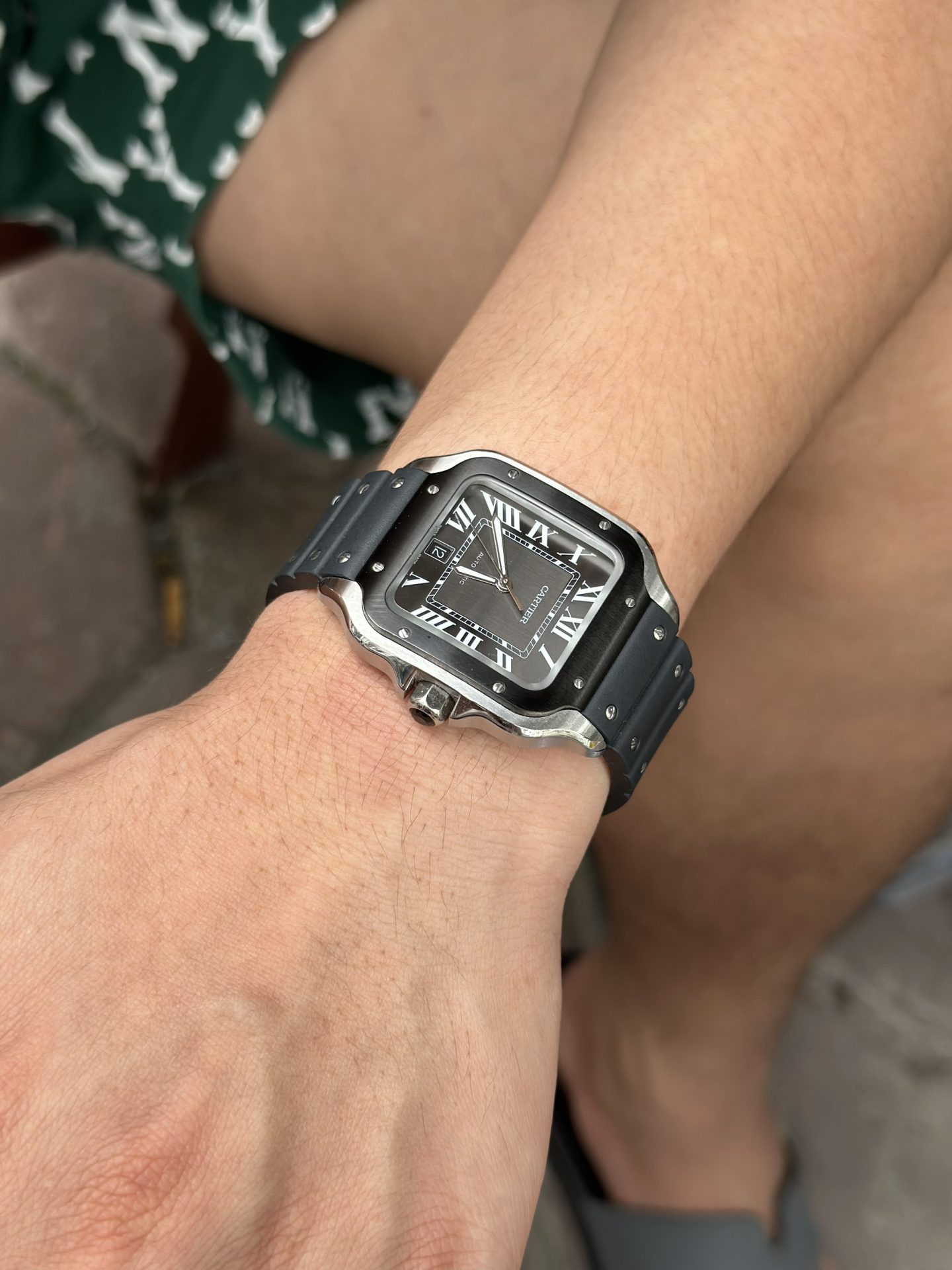 Cartier Replica Watches Santos Black Dial Roman Numeral Pile BV Factory 39.8mm