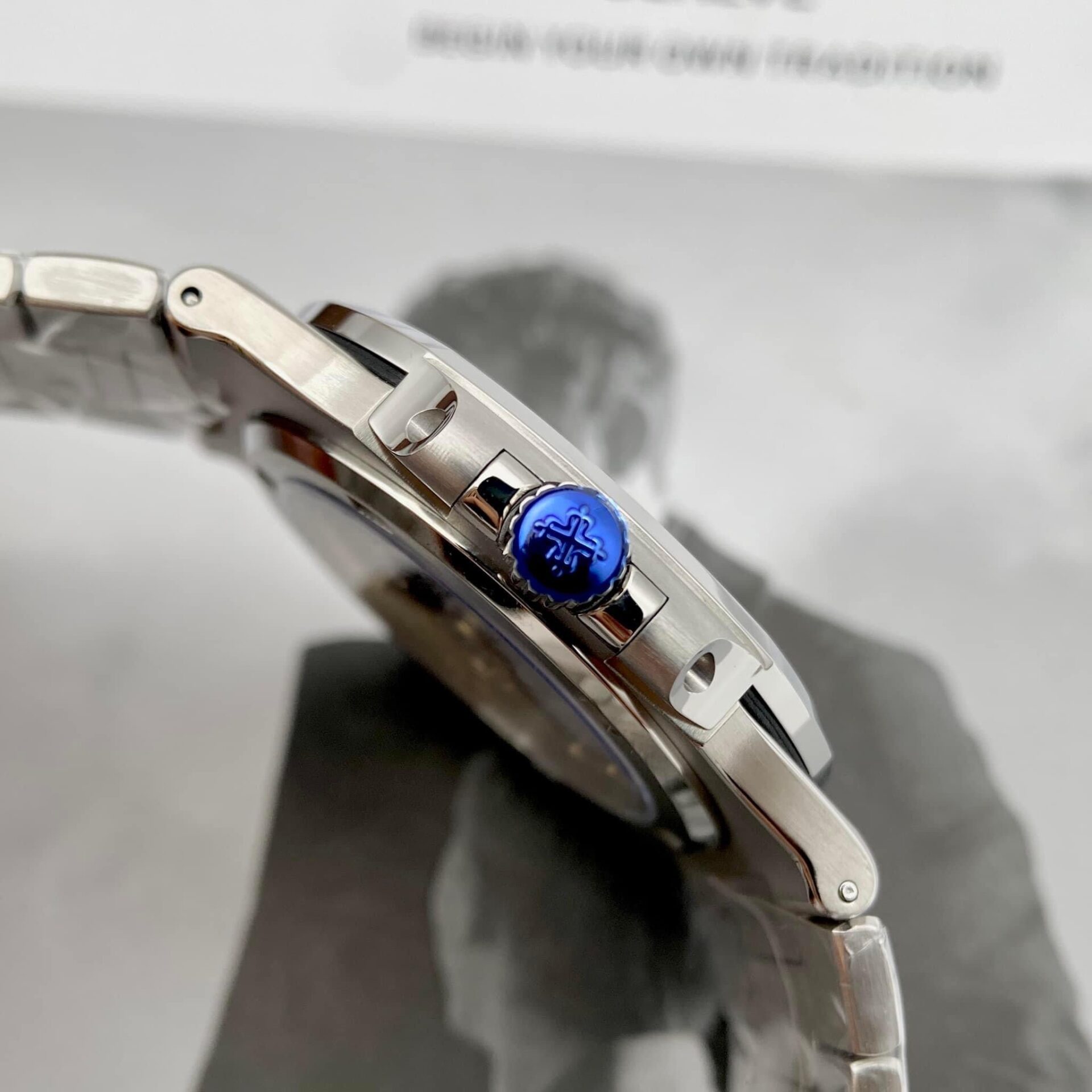 Patek Philippe Nautilus 5711 White Dial Replica Watch 3K Factory 40mm