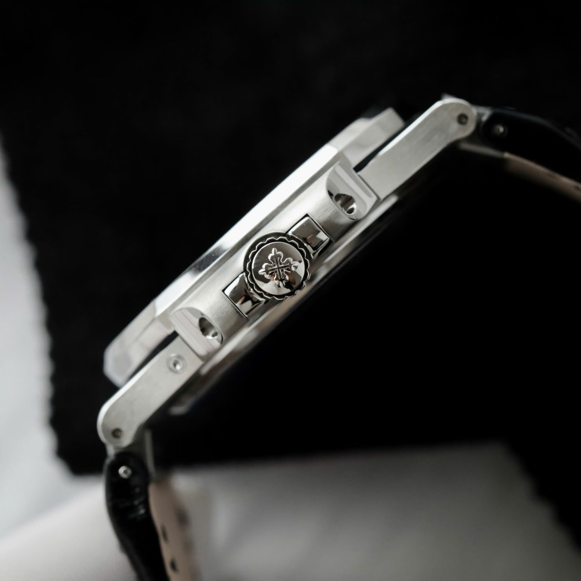 Patek Philippe Copies Watches Nautilus 5724 Gray Dial Leather Strap PPF Factory 40mm