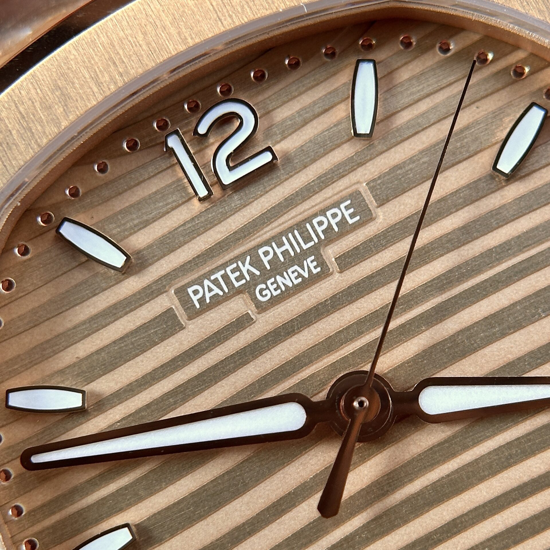 Patek Philippe Nautilus 7118 Replica Watch Rose Gold 3K Factory 35.2mm