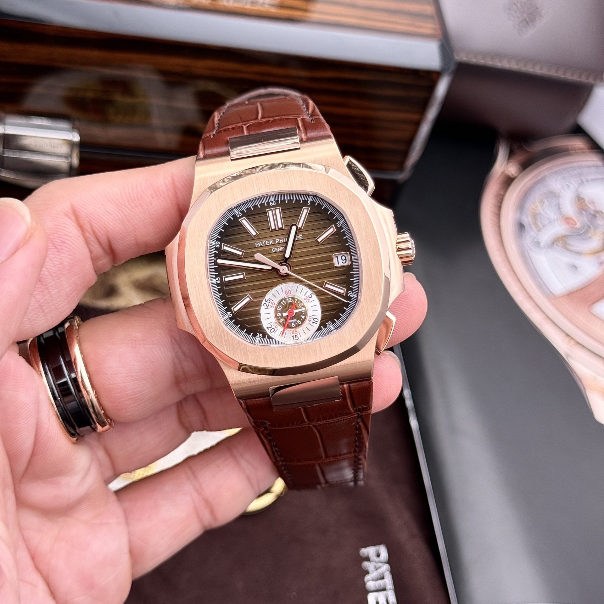 Patek Philippe Replica Watch Nautilus 5980 Brown Dial Leather Strap 40mm