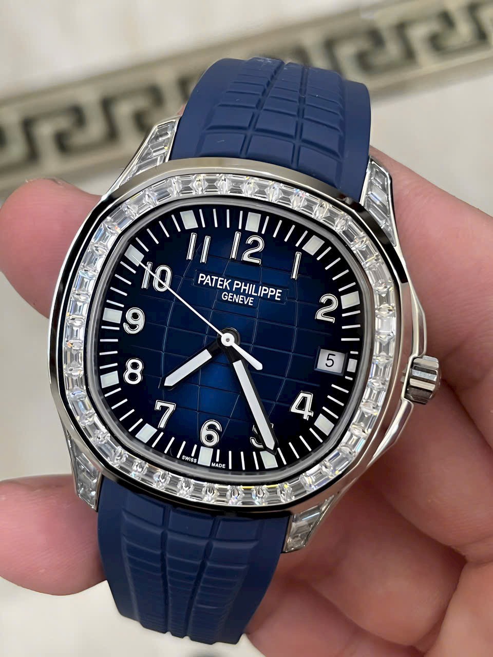 Patek Philippe Replica Watches Aquanaut 5168G Blue Rubber Strap GR Factory 42mm