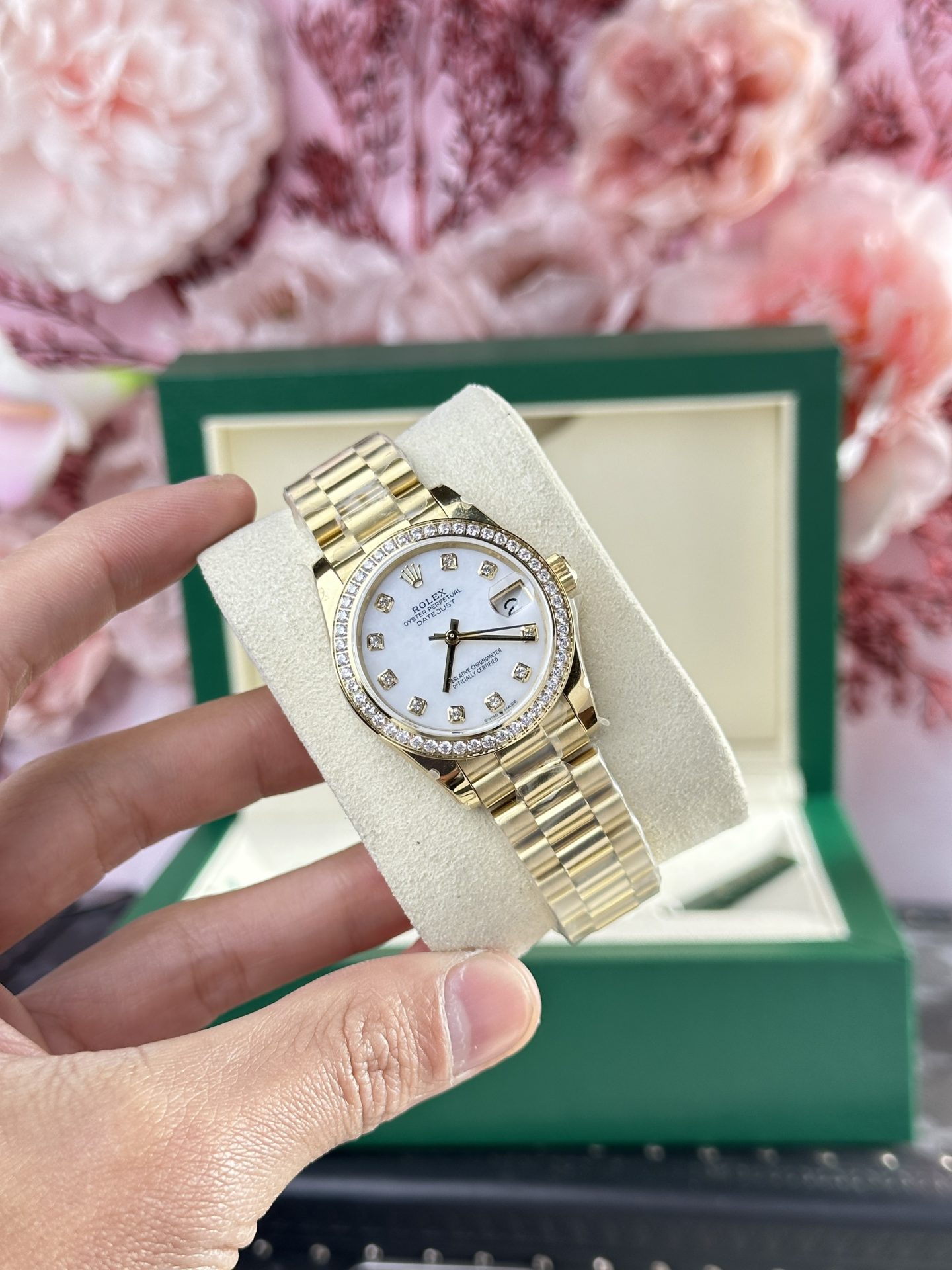 Rolex DateJust 278288 Replica Watch President Strap Diamond Bezel 31mm