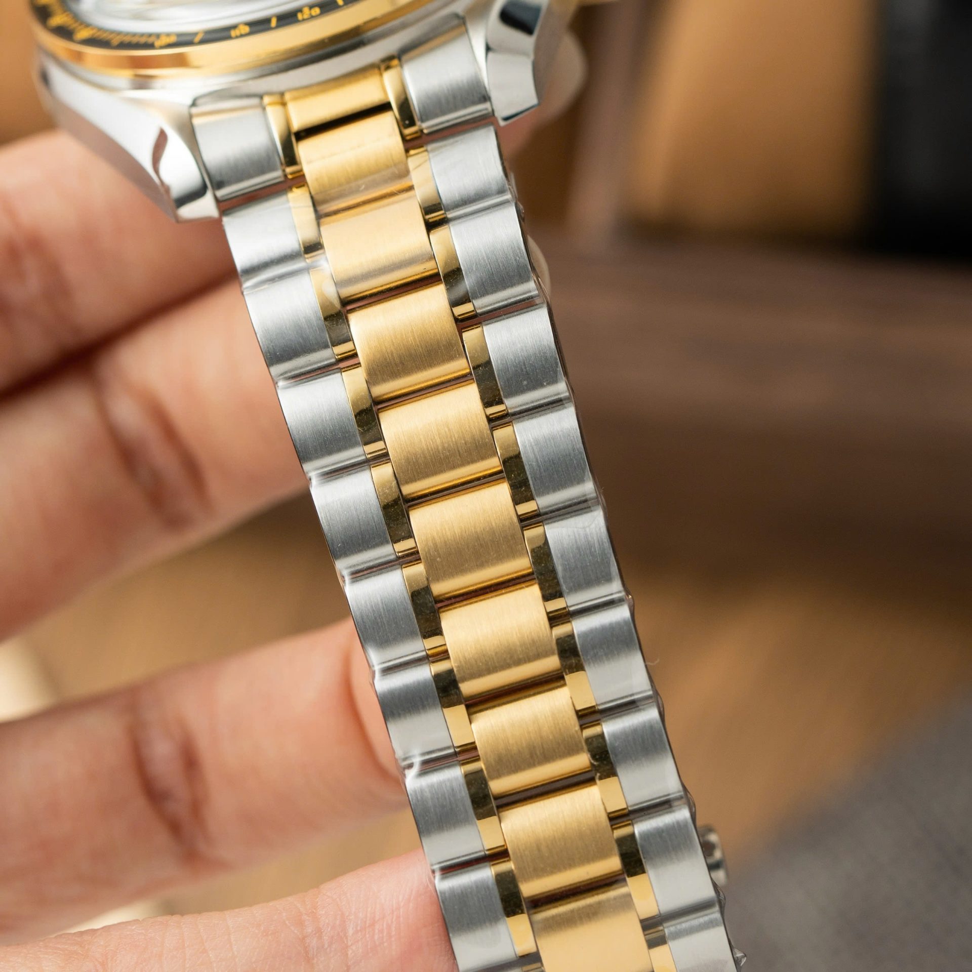 Omega SpeedMaster MoonWatch Chronogarph Demi Gold Replica Watch 42mm