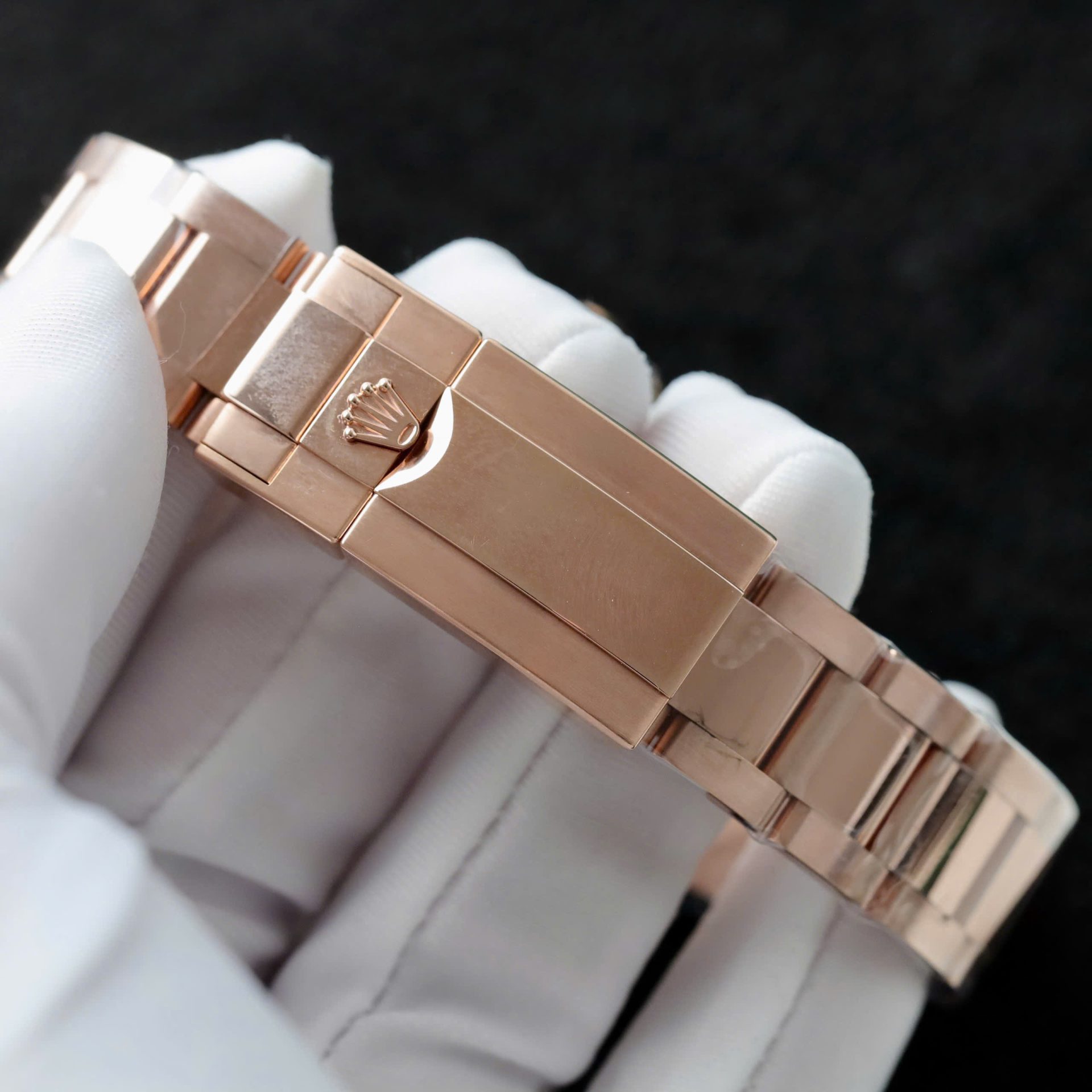 Rolex Daytona Dial Black Copies Watches Gold Wrapped + Diamonds Moissanite Baguette 40mm