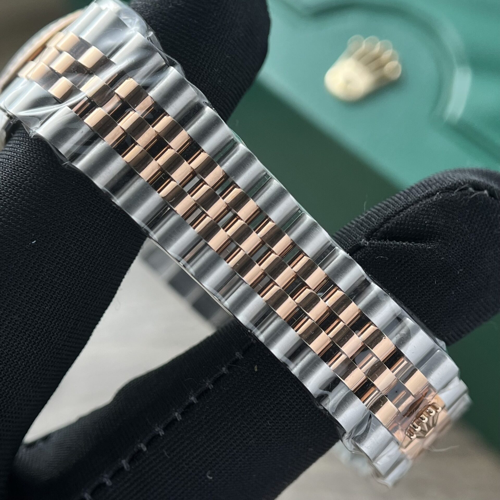 Rolex DateJust Fake Watch Womens Mother Of Pearl Dial 31mm