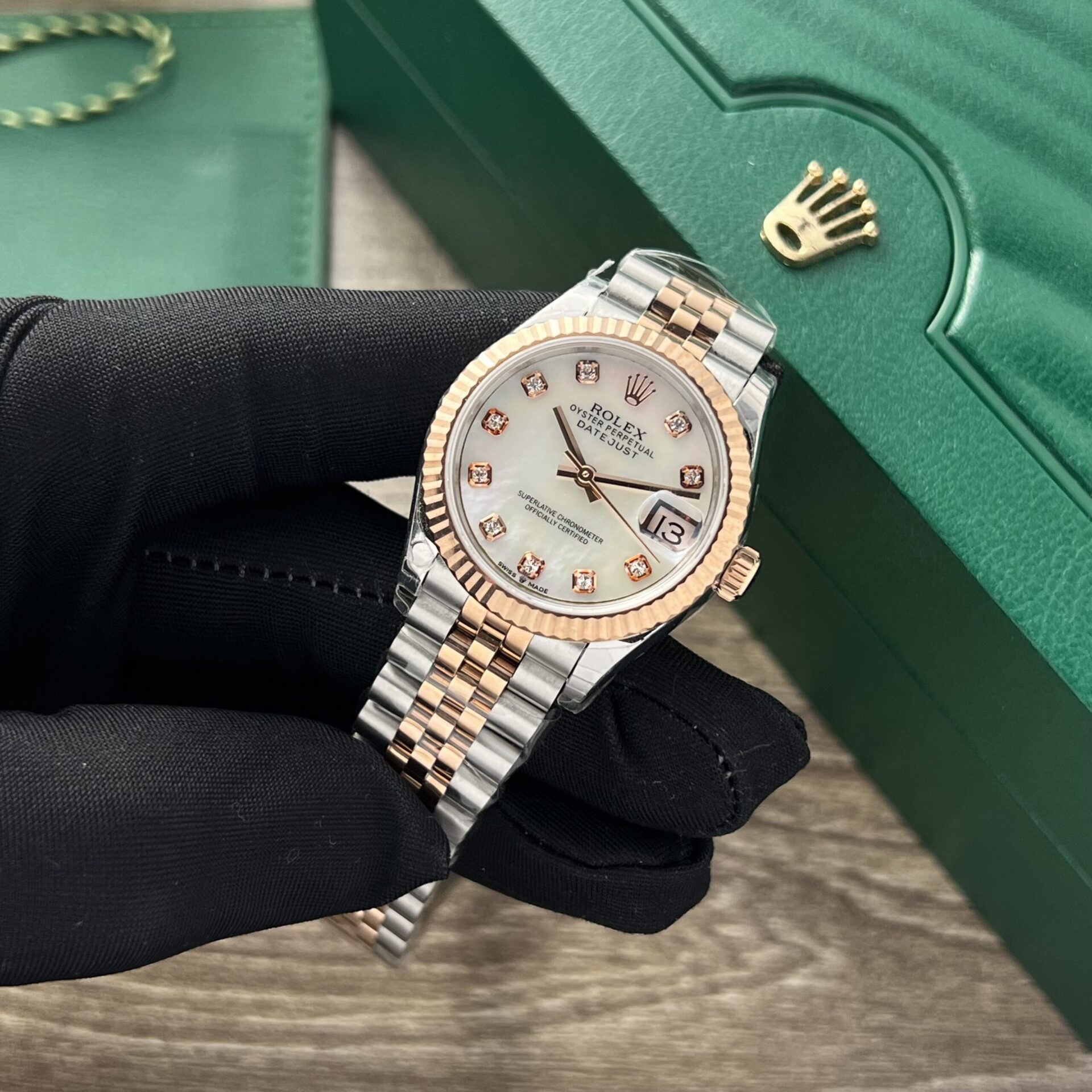 Rolex DateJust Fake Watch Womens Mother Of Pearl Dial 31mm