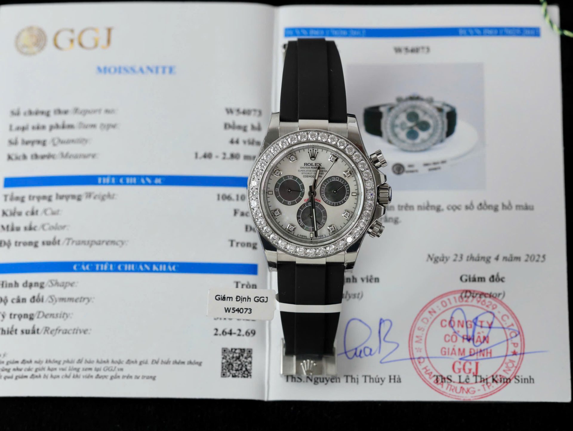 Rolex Daytona Dial MOP Replica Watch Number Pile + Bezel Diamonds Moissanite Custom 40mm