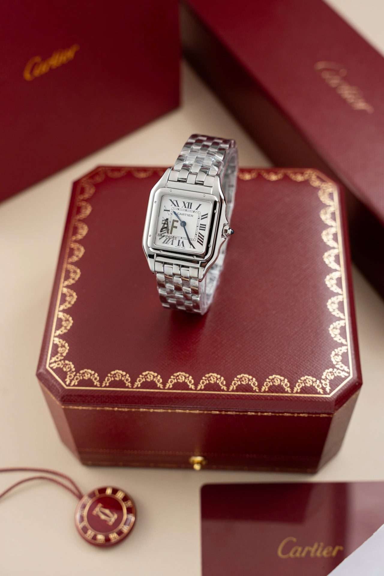 Cartier Clone Watch Panthere WGPN0007 Women White Dial 27x37mm