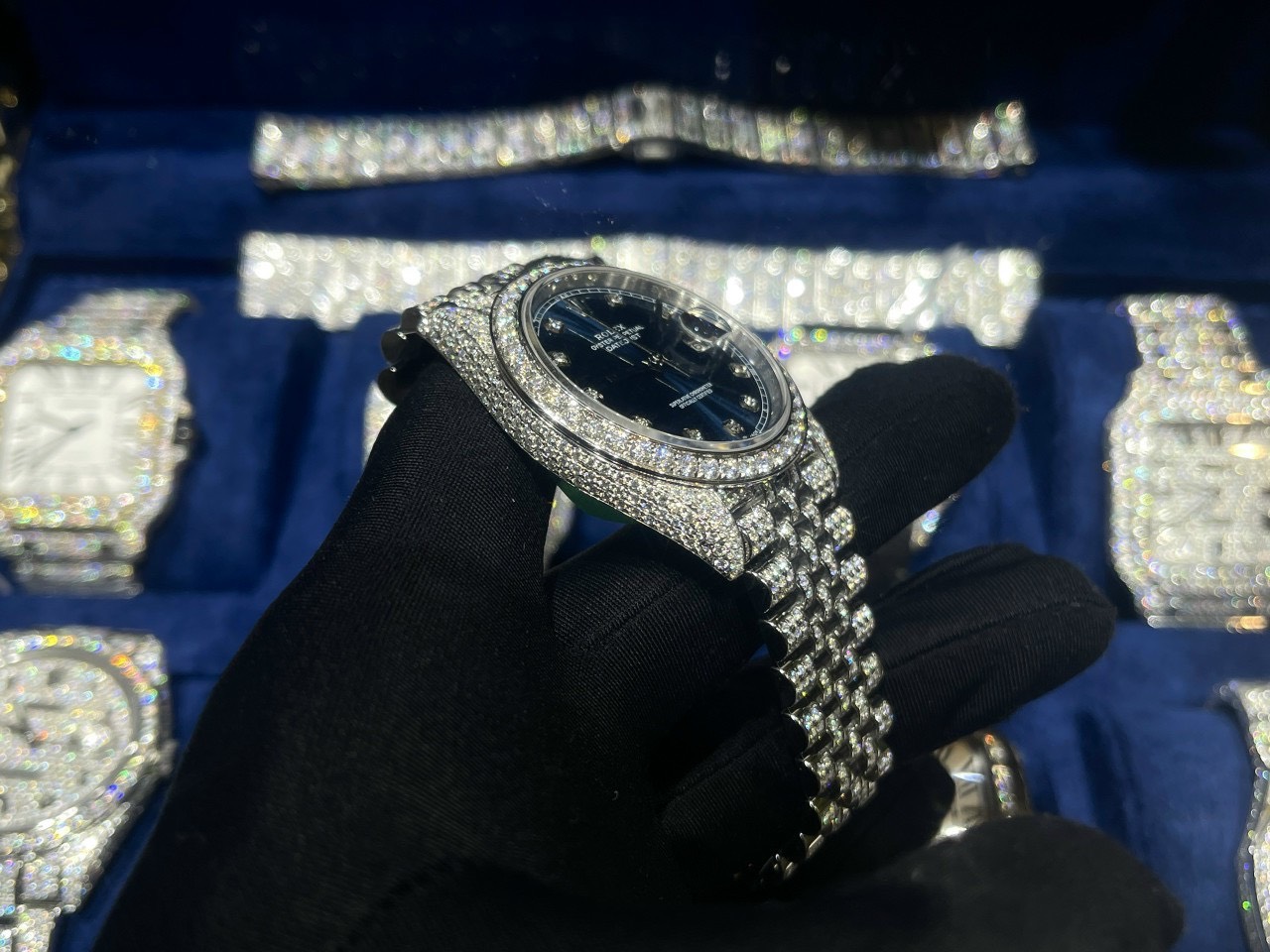 Rolex Best Replica Watch DateJust Dial Blue Custom Full Diamonds Moissanite 41mm