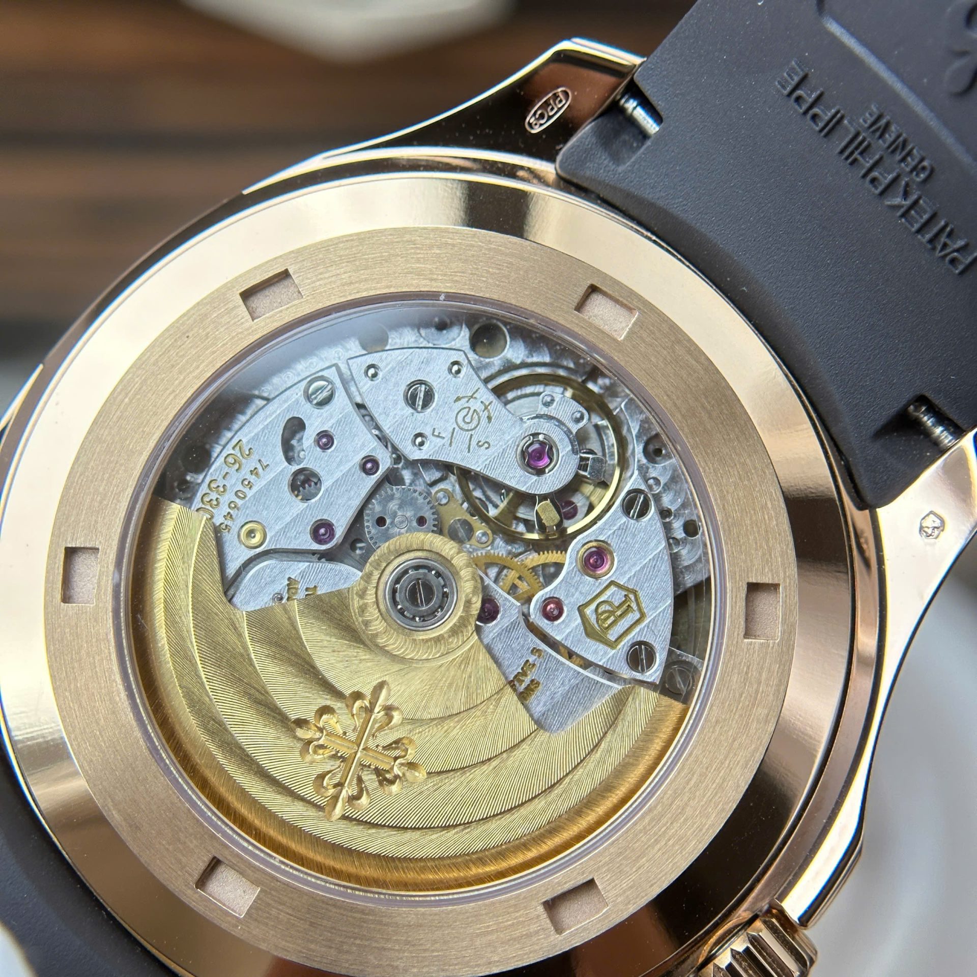 Patek Philippe Aquanaut 5167R Best Replica Watch Custom Like Auth 40mm