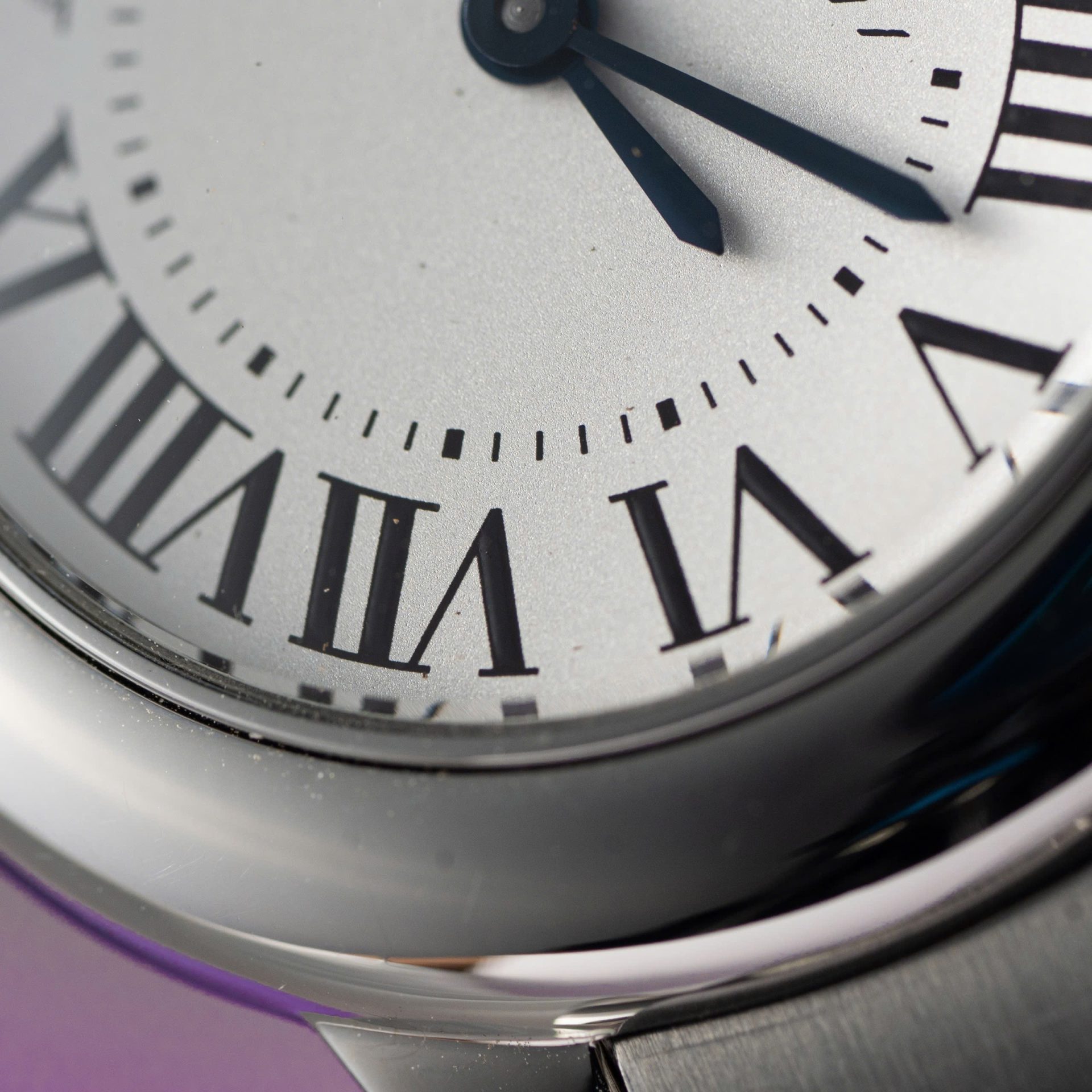 Cartier Ballon Bleu Women s Replica Watch Swiss Quartz Movement Metal Strap 28mm