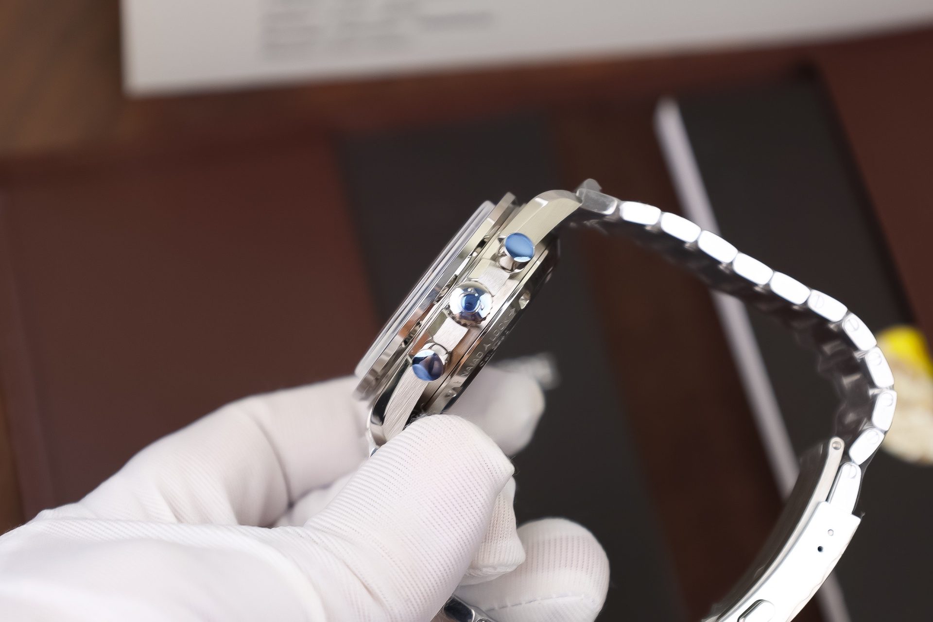 Omega Best Replica Watch Speedmaster Snoopy Avard Chronograph N1 Factory 42mm