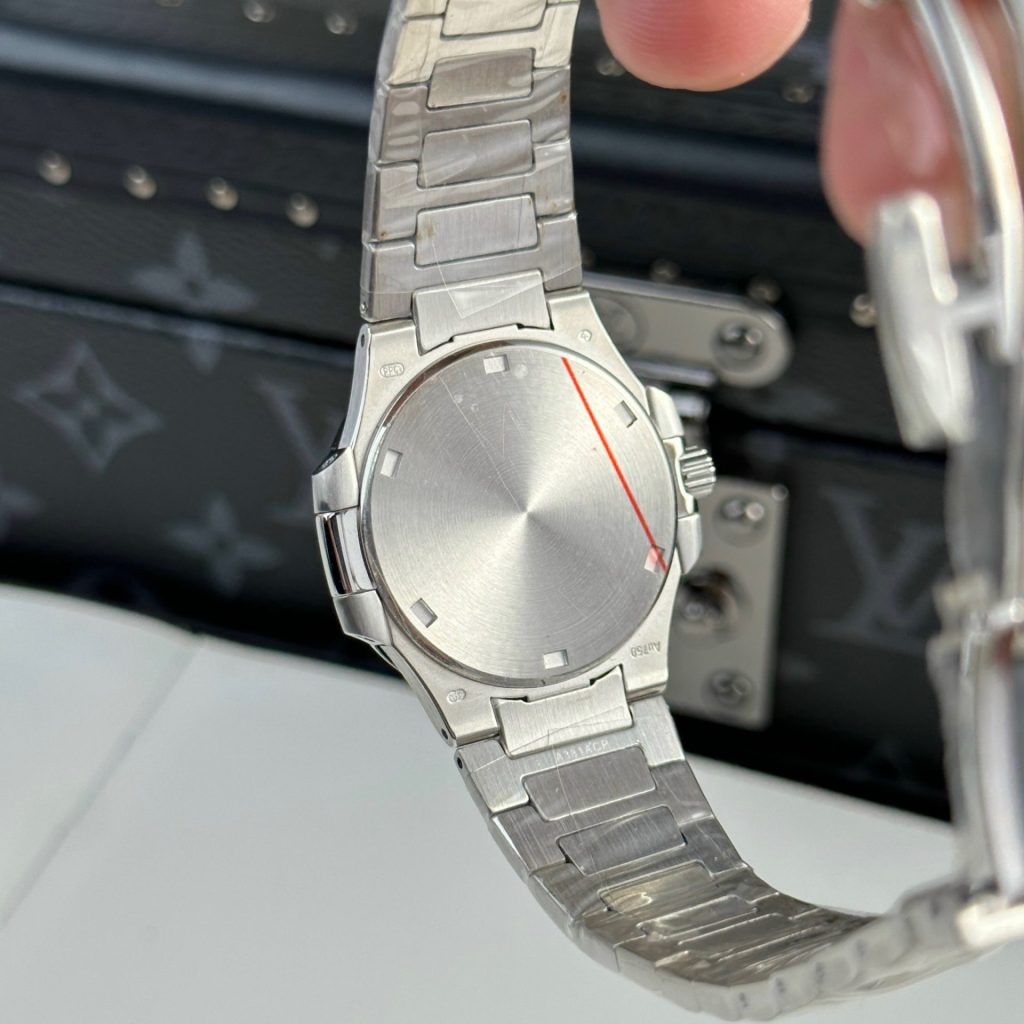 Patek Philippe Clone Watch Nautilus 7010 Womens White Dial 32mm