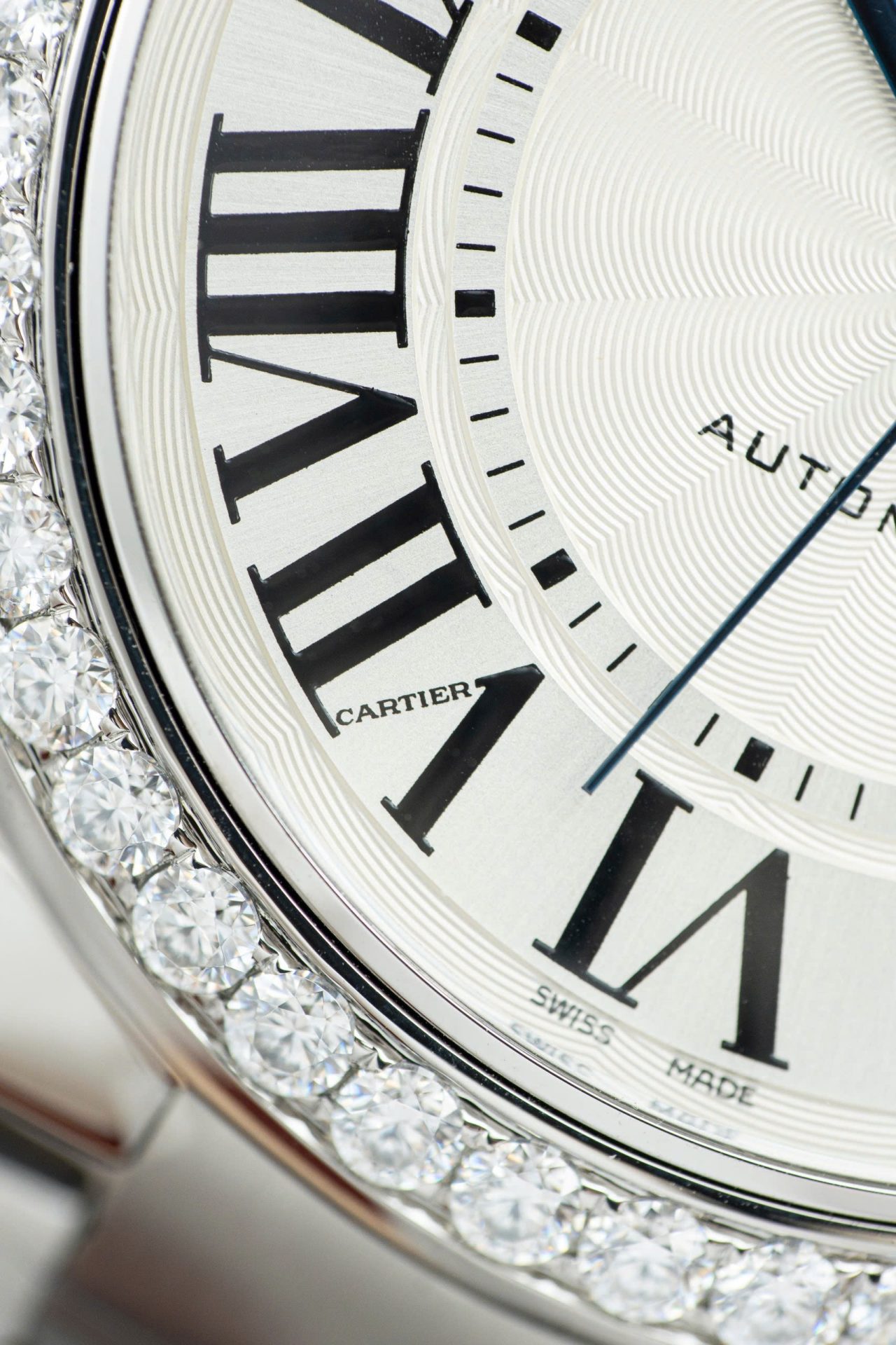 Cartier Ballon Bleu WE9009Z3 White Dial Replica Watch Bezel Diamond Moissanite AF Factory 42mm
