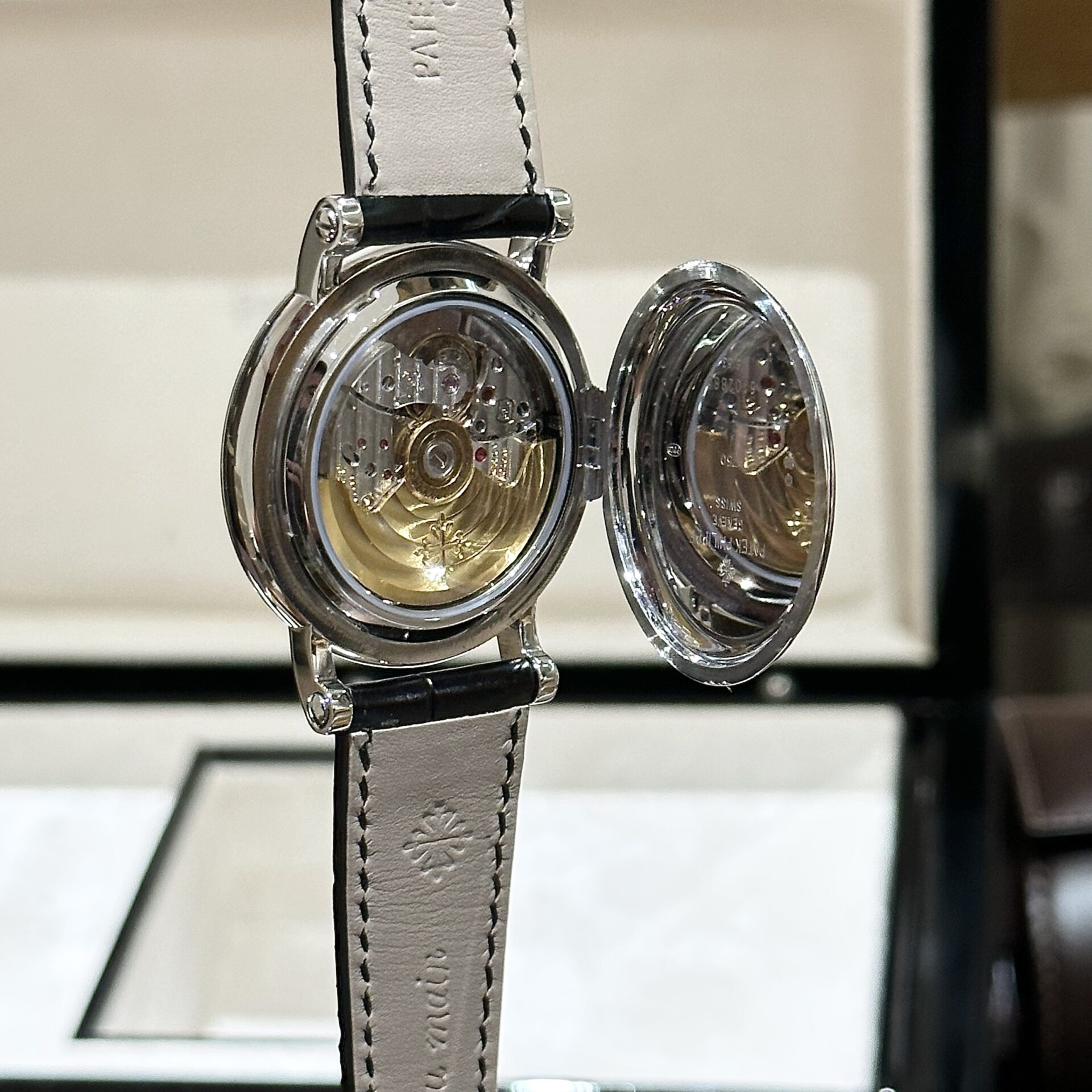 Patek Philippe Calatrava 5153 Replica Watch Black ZF Factory 38mm