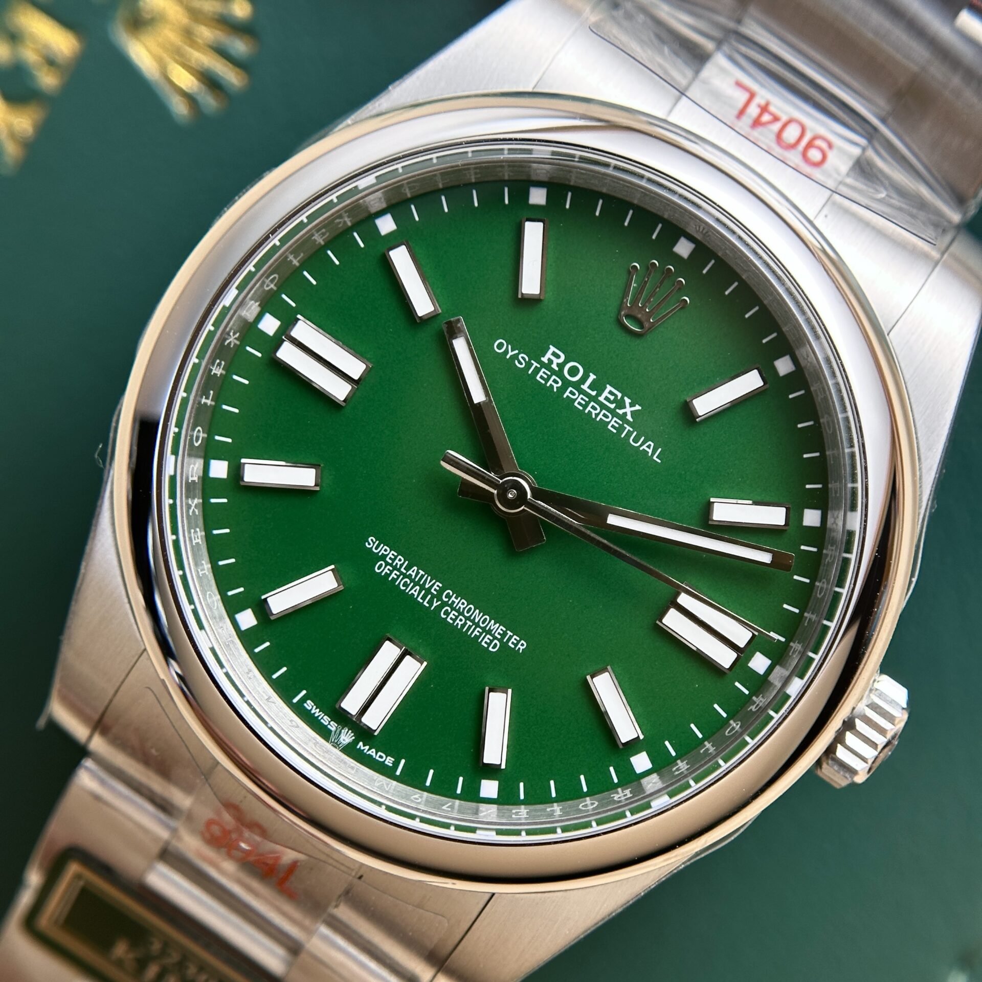 Rolex Oyster Perpetual 124300 Green Dial Replica Watch 41mm