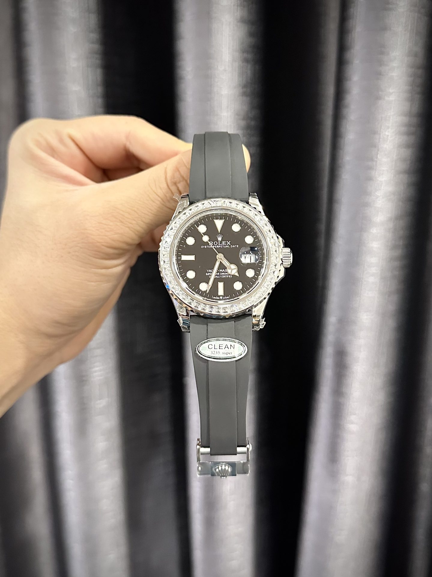 Rolex Replica Watch Yacht-Master Custom Moissanite Diamonds Clean Factory 40mm
