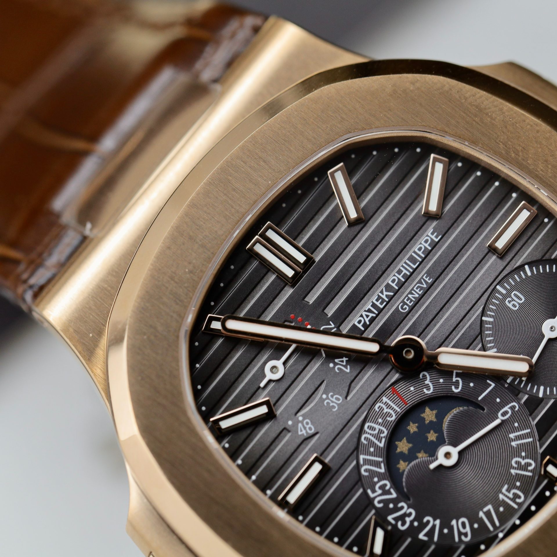Patek Philippe Replica Watch Nautilus 5712R Rose Gold PPF Factory 40mm