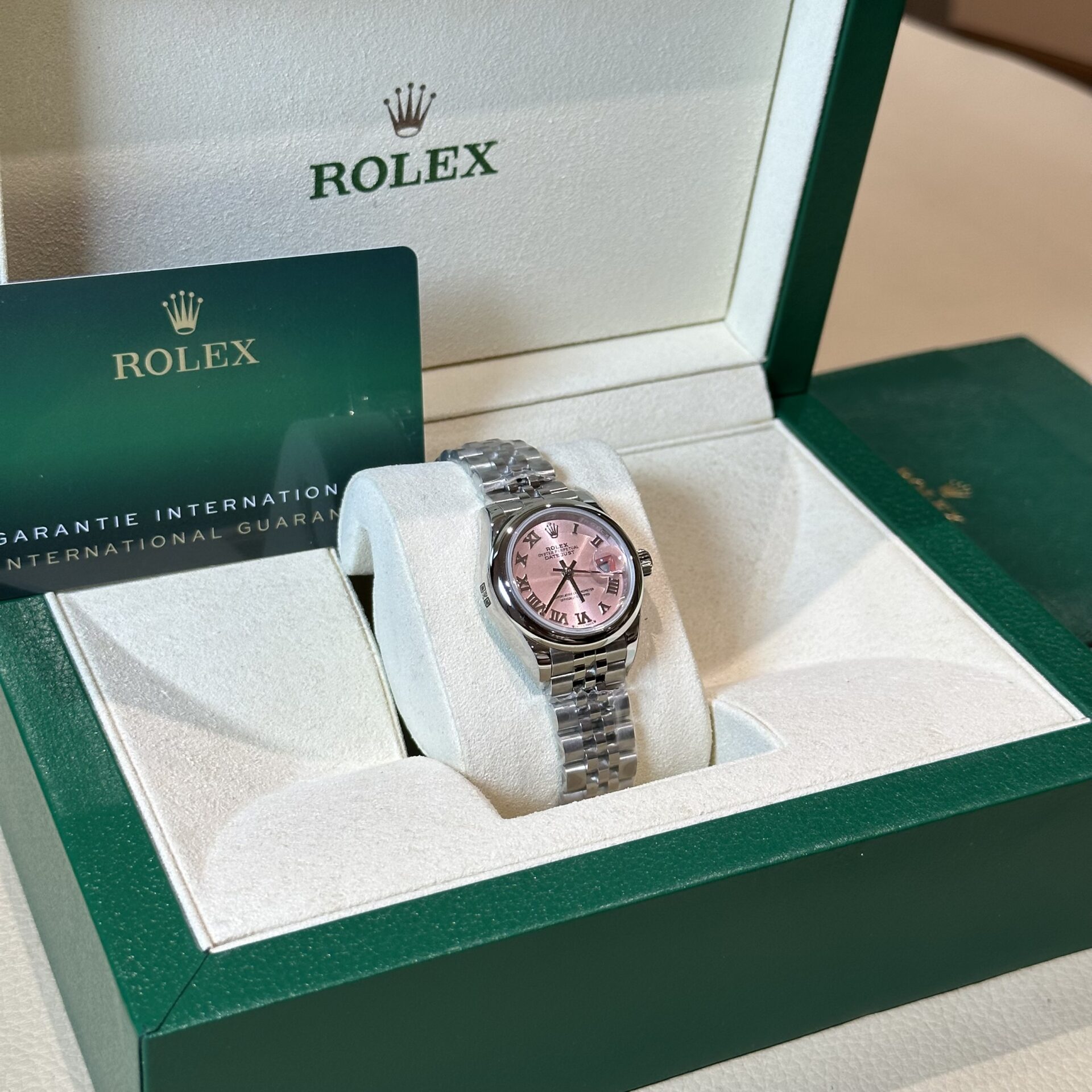 Rolex Datejust Replica Watch Jubilee Strap Pink Dial EW 31mm