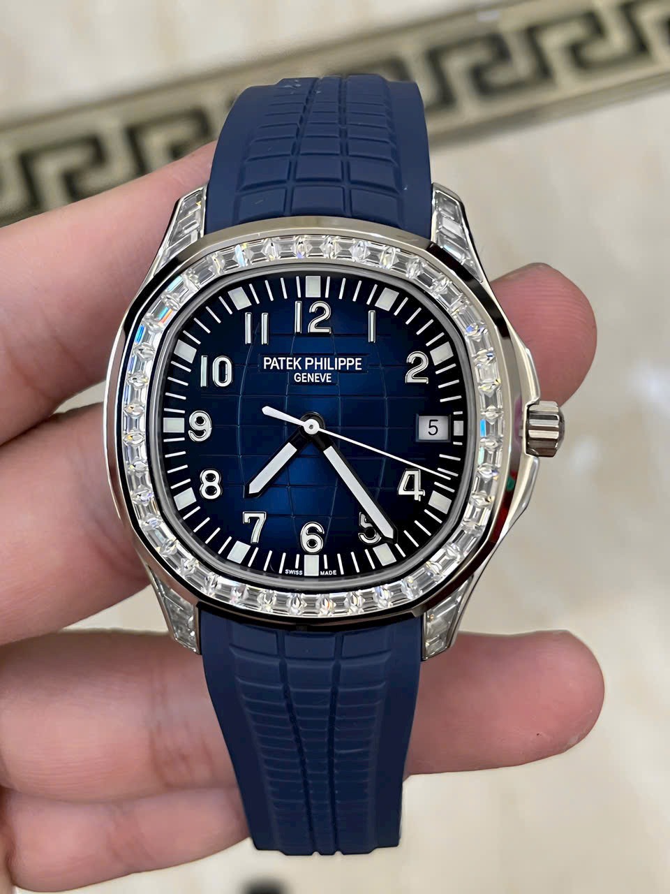 Patek Philippe Replica Watches Aquanaut 5168G Blue Rubber Strap GR Factory 42mm