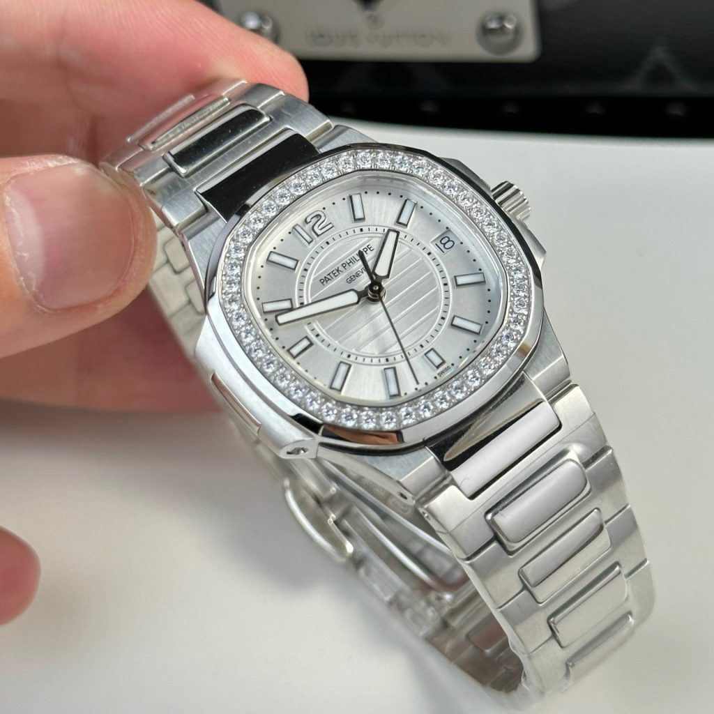 Patek Philippe Clone Watch Nautilus 7010 Womens White Dial 32mm