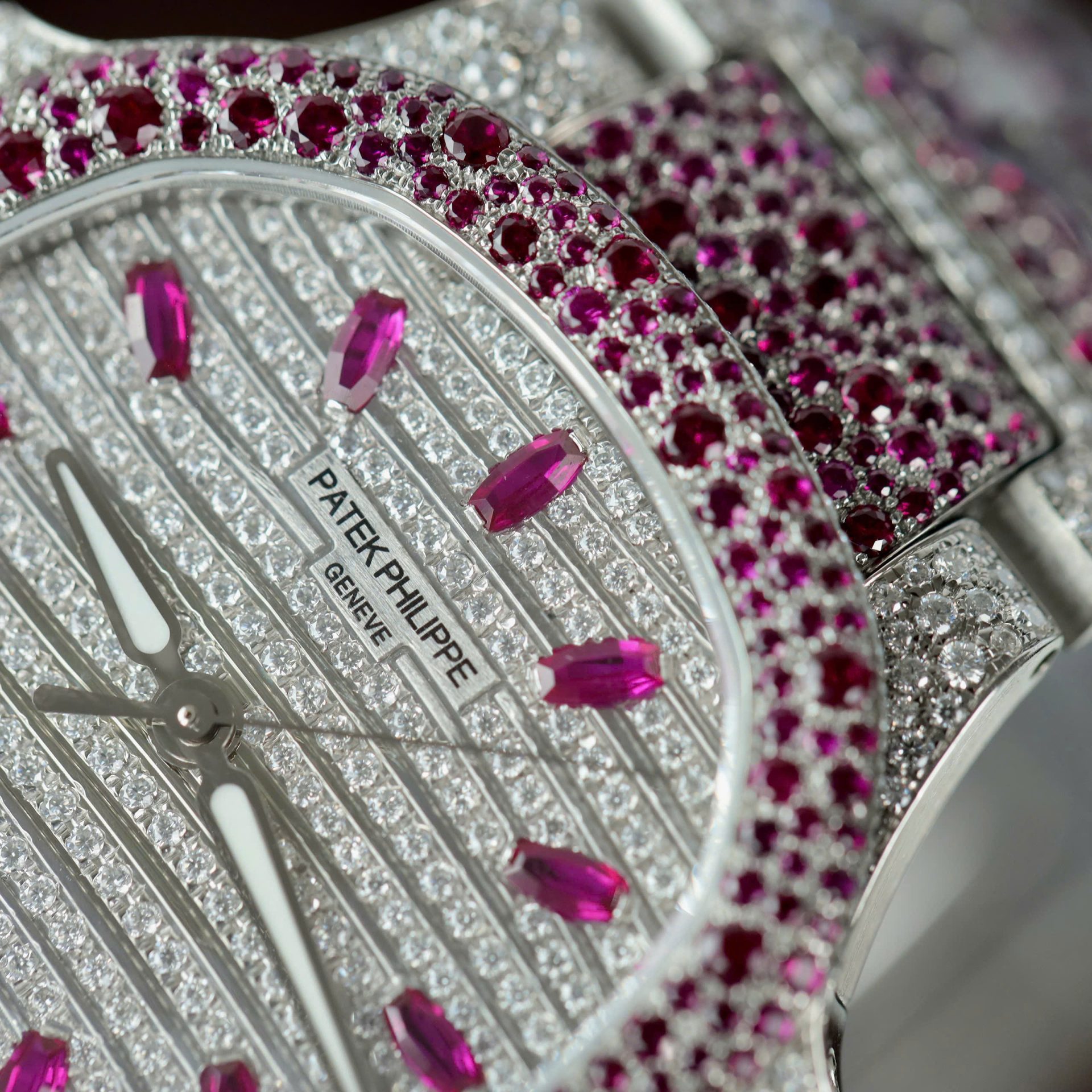 Patek Philippe Replica Watches Nautilus Haute Joaillerie 7118 Custom Full Moissanite Diamonds 35.2mm