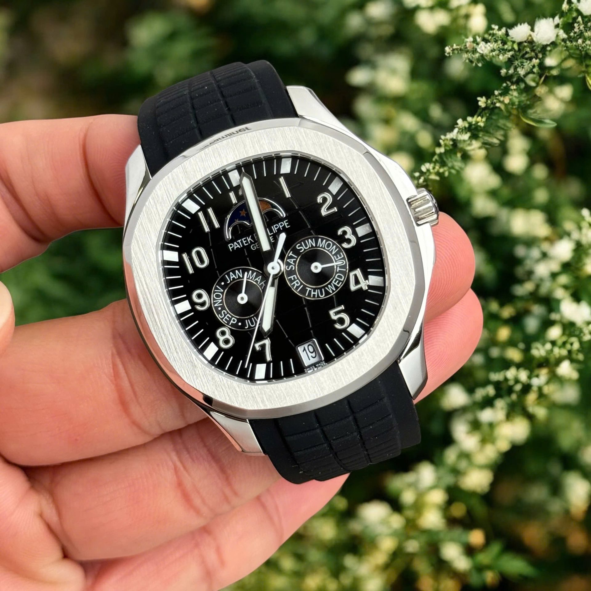 Patek Philippe Aquanaut 5261 Replica Watch Best Quality Black Rubber Strap 40mm