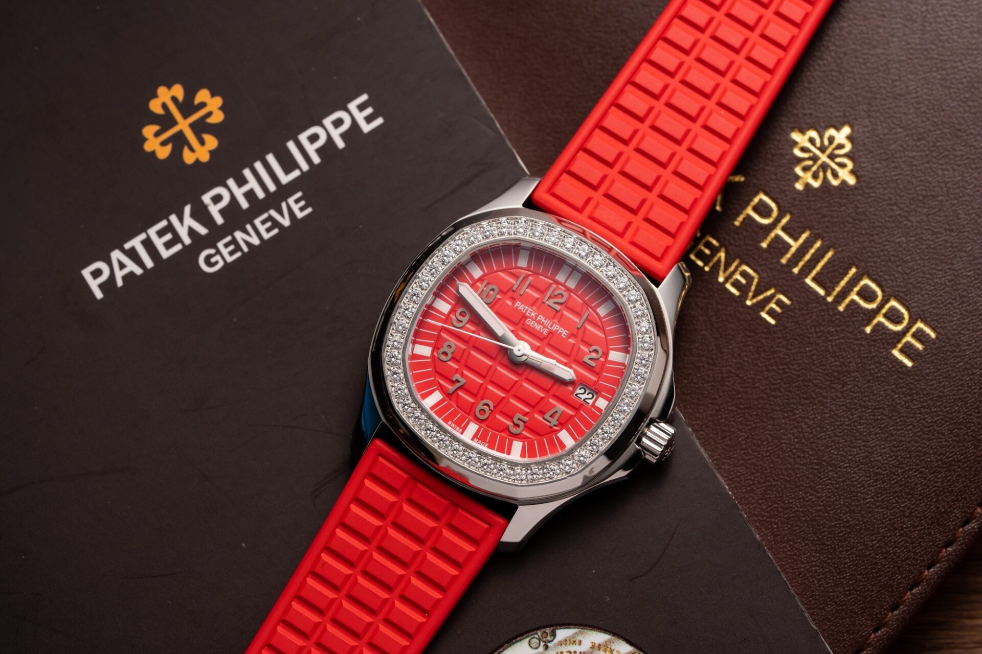 Patek Philippe Aquanaut 5067G Replica Watch Red PPF 35.6mm