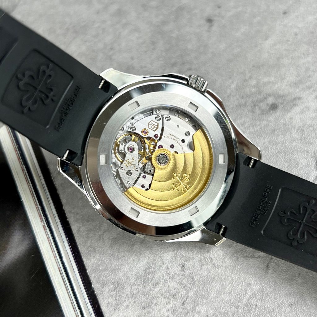 Patek Philippe Replica Watch Aquanaut 5167 Custom Moissanite Diamonds 3K Factory 40mm