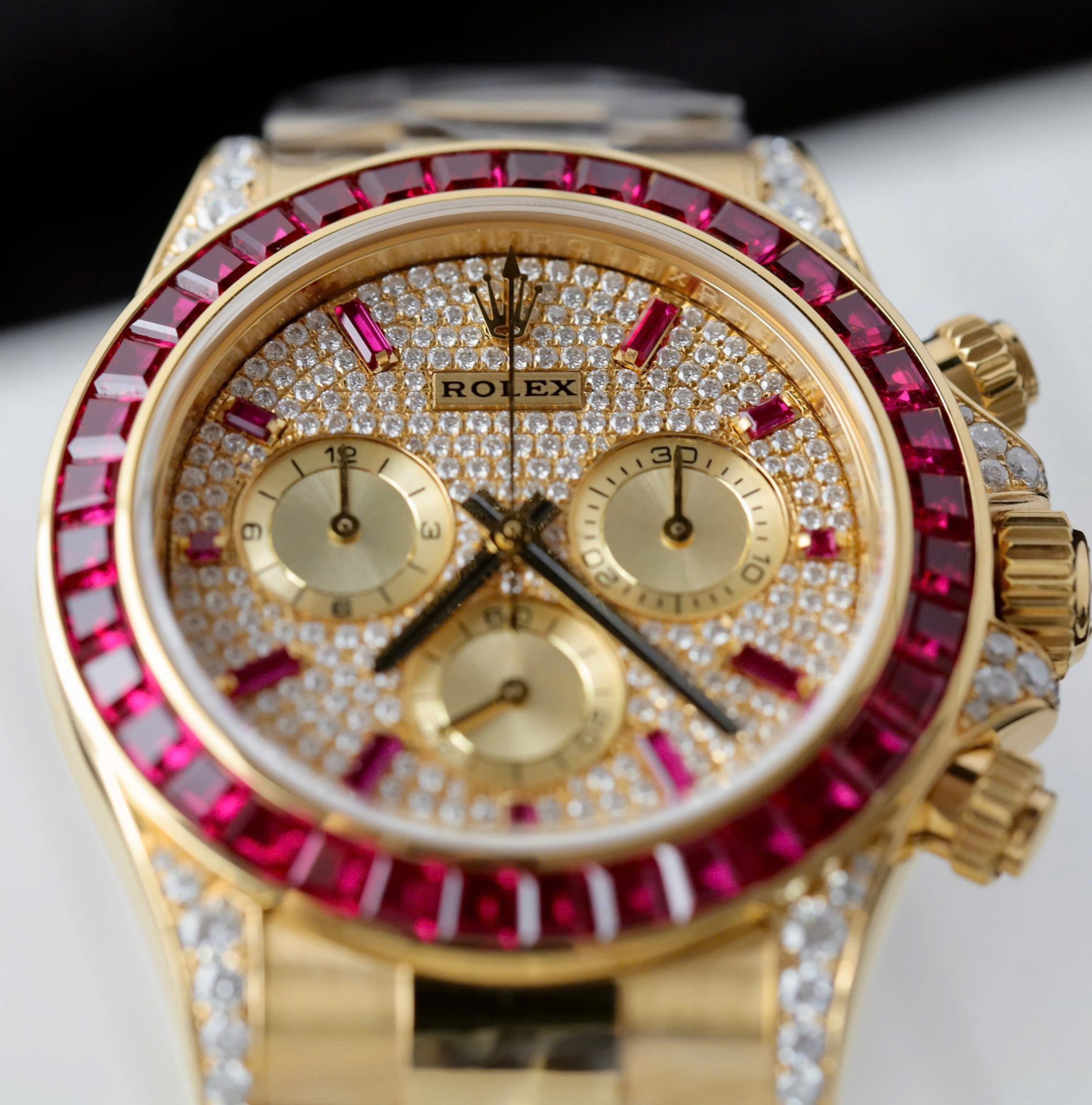 Rolex Daytona 126598TRU Replica Watches Custom Gold Wrapped + Ruby + Diamonds Moissanite 40mm