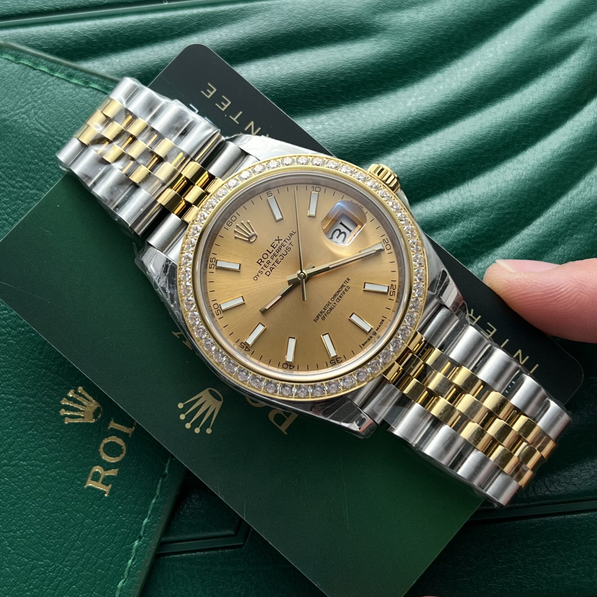 Rolex DateJust Replica Watch Demi Gold Diamonds Bezel EW Factory 36-41mm