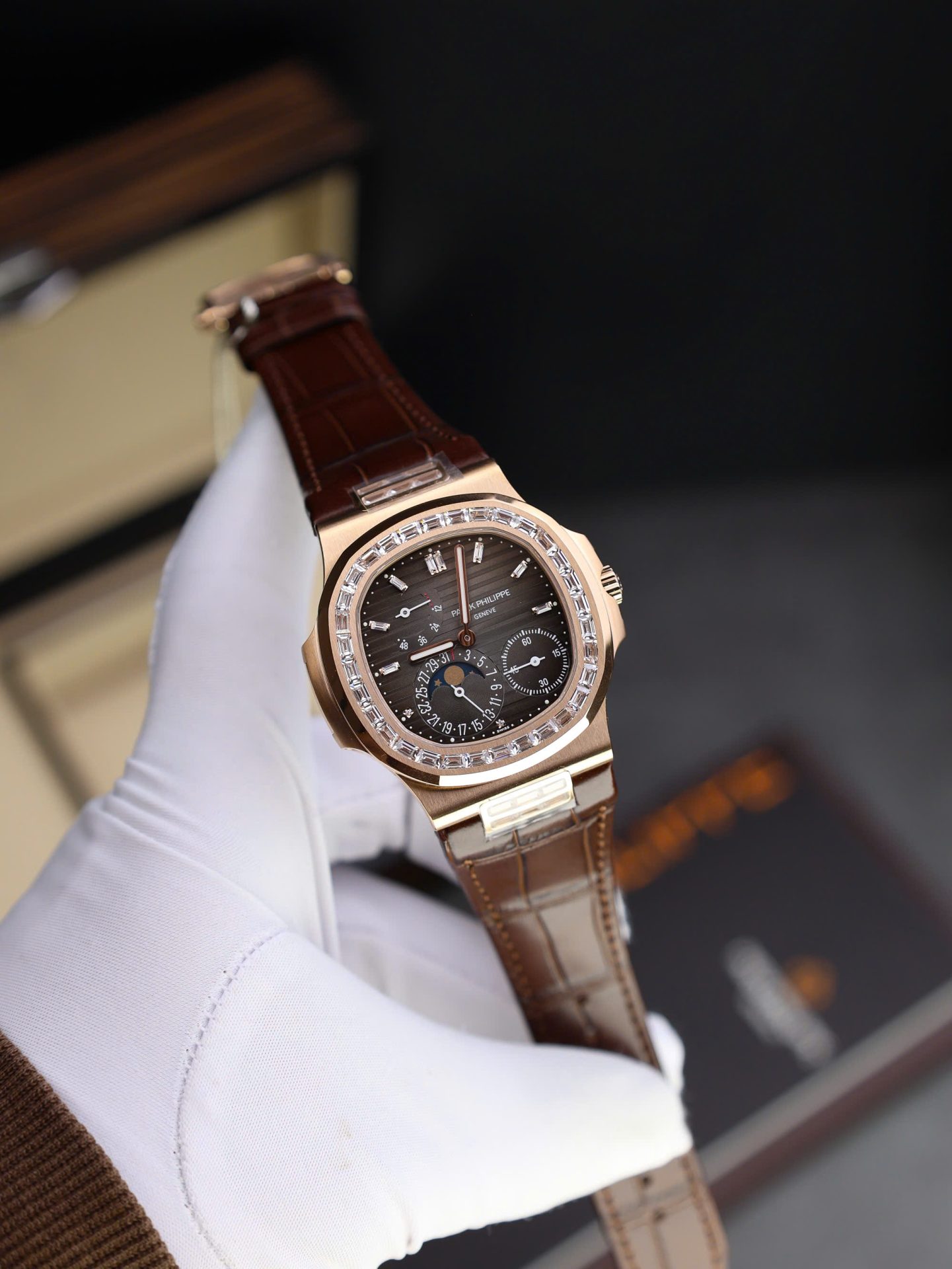 Patek Philippe Nautilus 5724 Rose Gold Replica Watch Full Function PPF Factory 40mm