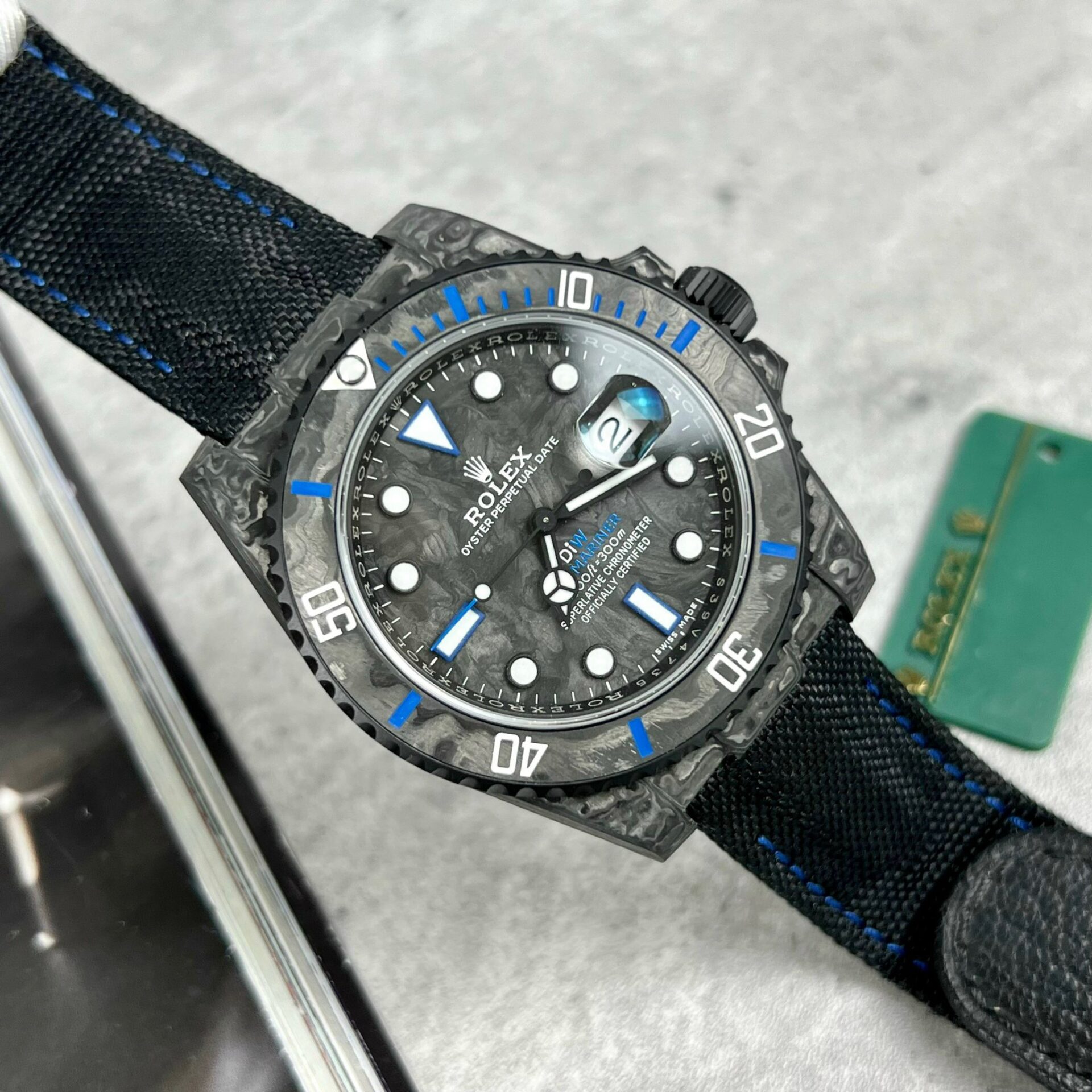 Rolex GMT-Master II Diw Replica 1:1 Watch Carbon Ultra Light 40mm