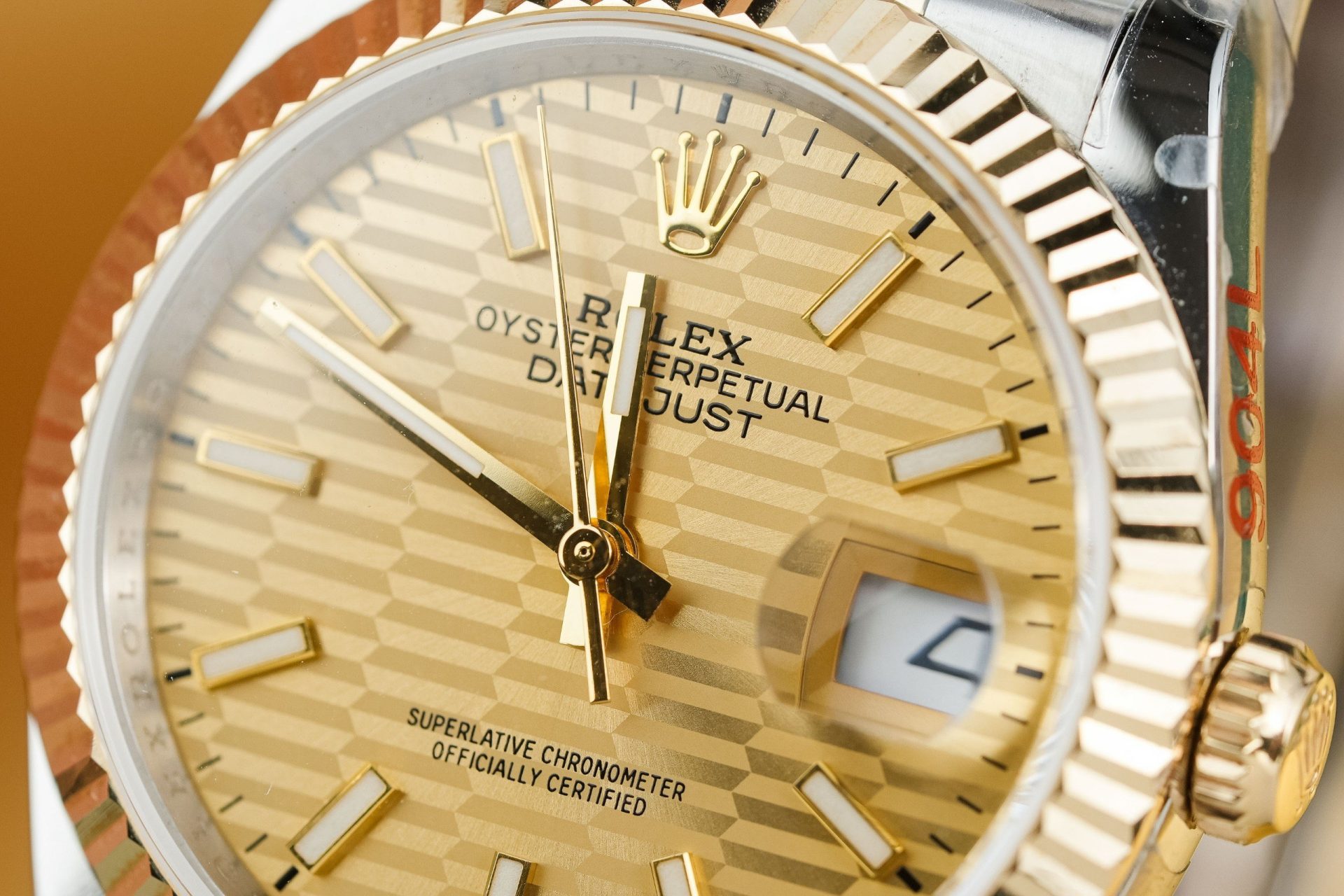 Rolex Best Replica Watch DateJust 126233 Yellow Champagne Fluted Dial Gold Wrapped 36mm