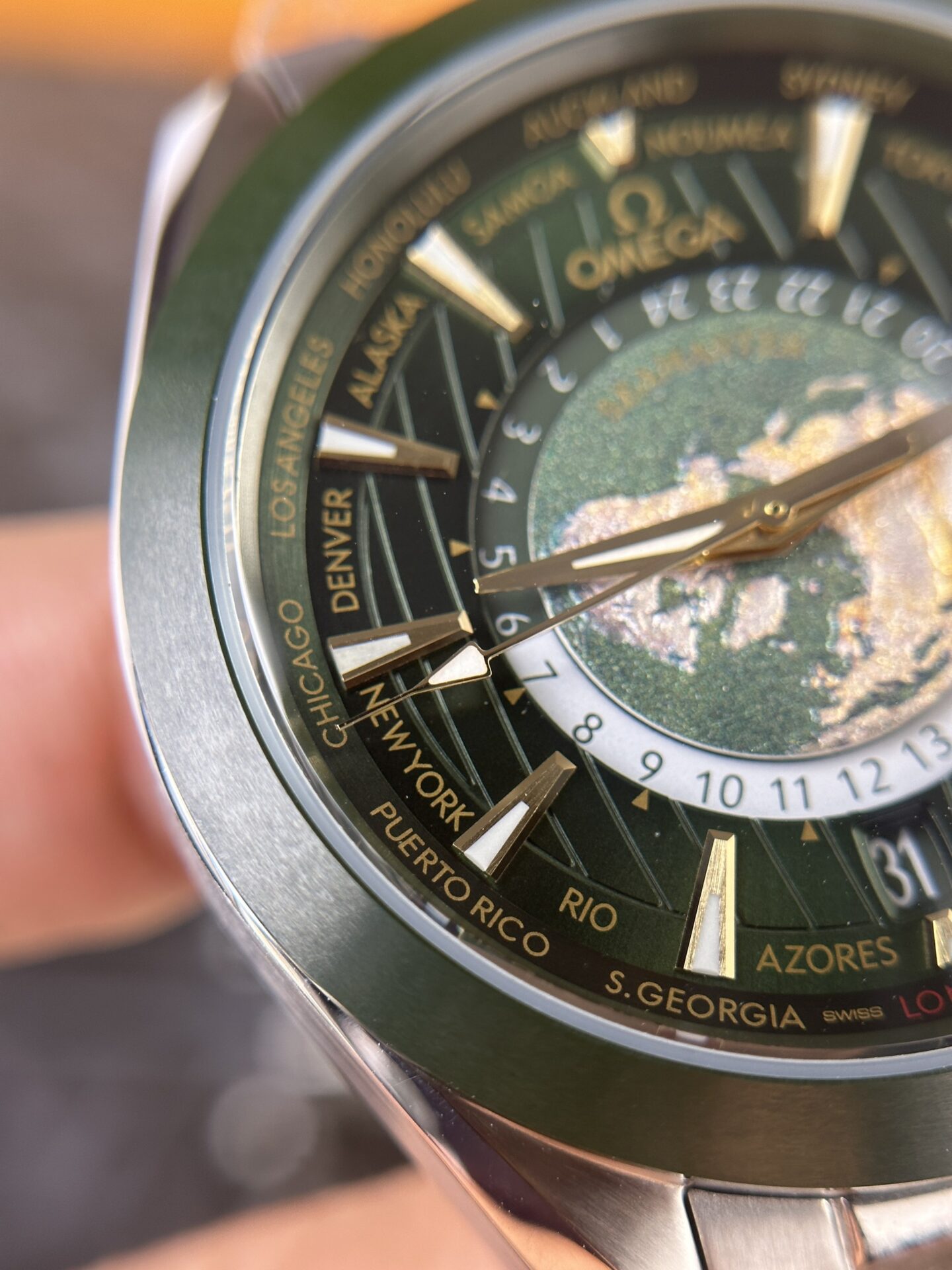 Omega Replica Watch Seamaster Aqua Terra Dial Green 43mm