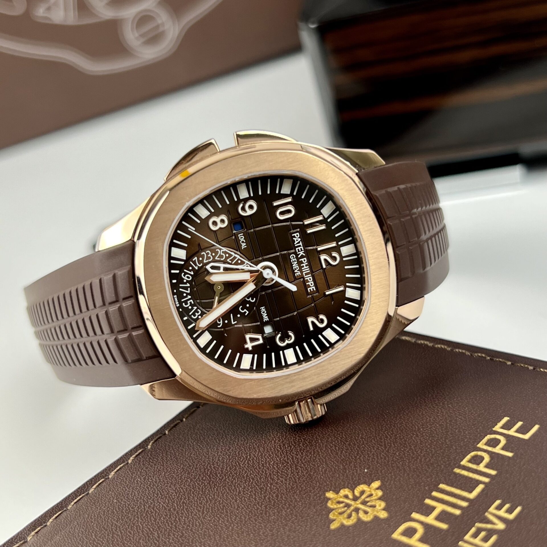 Patek Philippe Replica 1:1 Watch Aquanaut 5164R Chocolate Dial ZF Factory 40.8mm